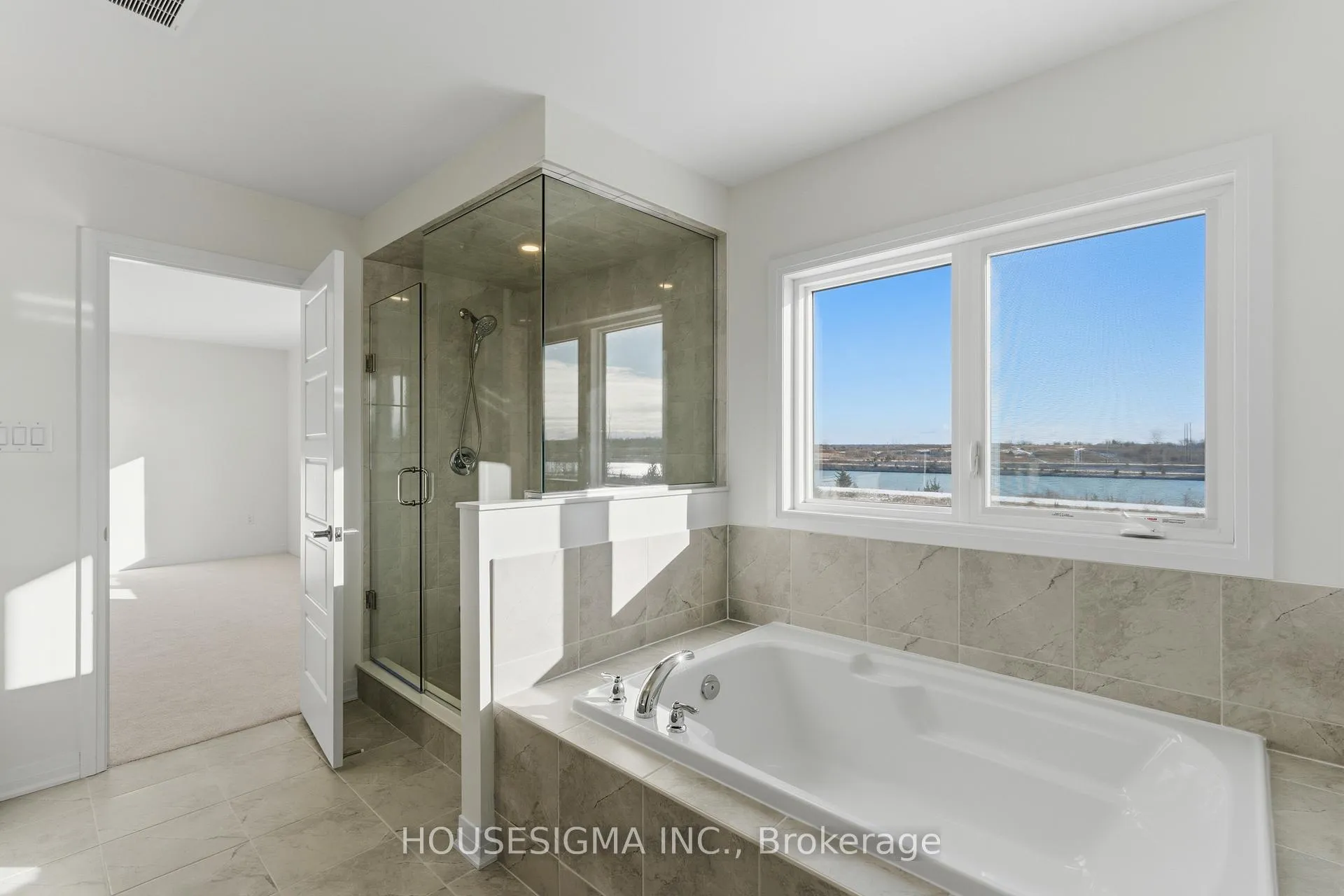 Photo 16 of 138 Aviron Crescent, Welland, Dain City — HOMEH