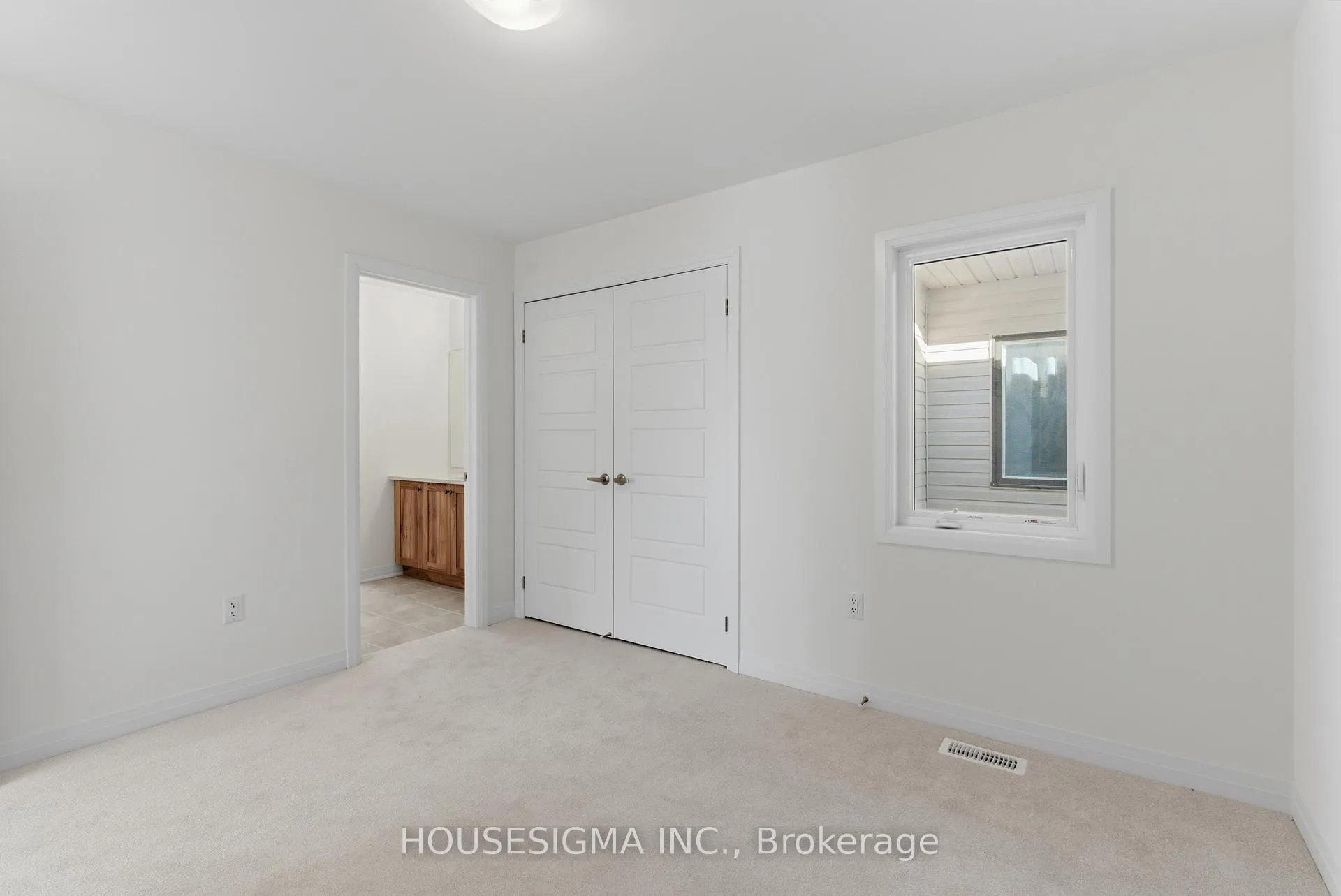 Photo 21 of 138 Aviron Crescent, Welland, Dain City — HOMEH
