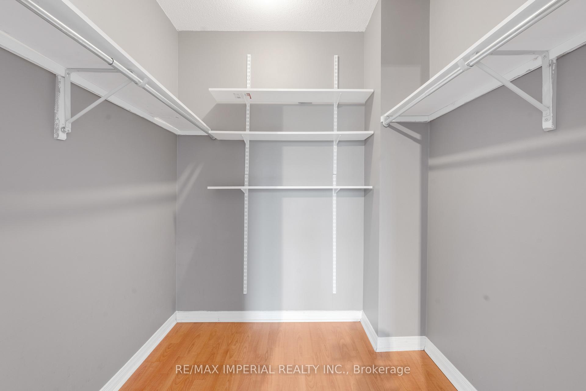 Photo 24 of 99 Islay Crescent, Vaughan, Maple — HOMEH