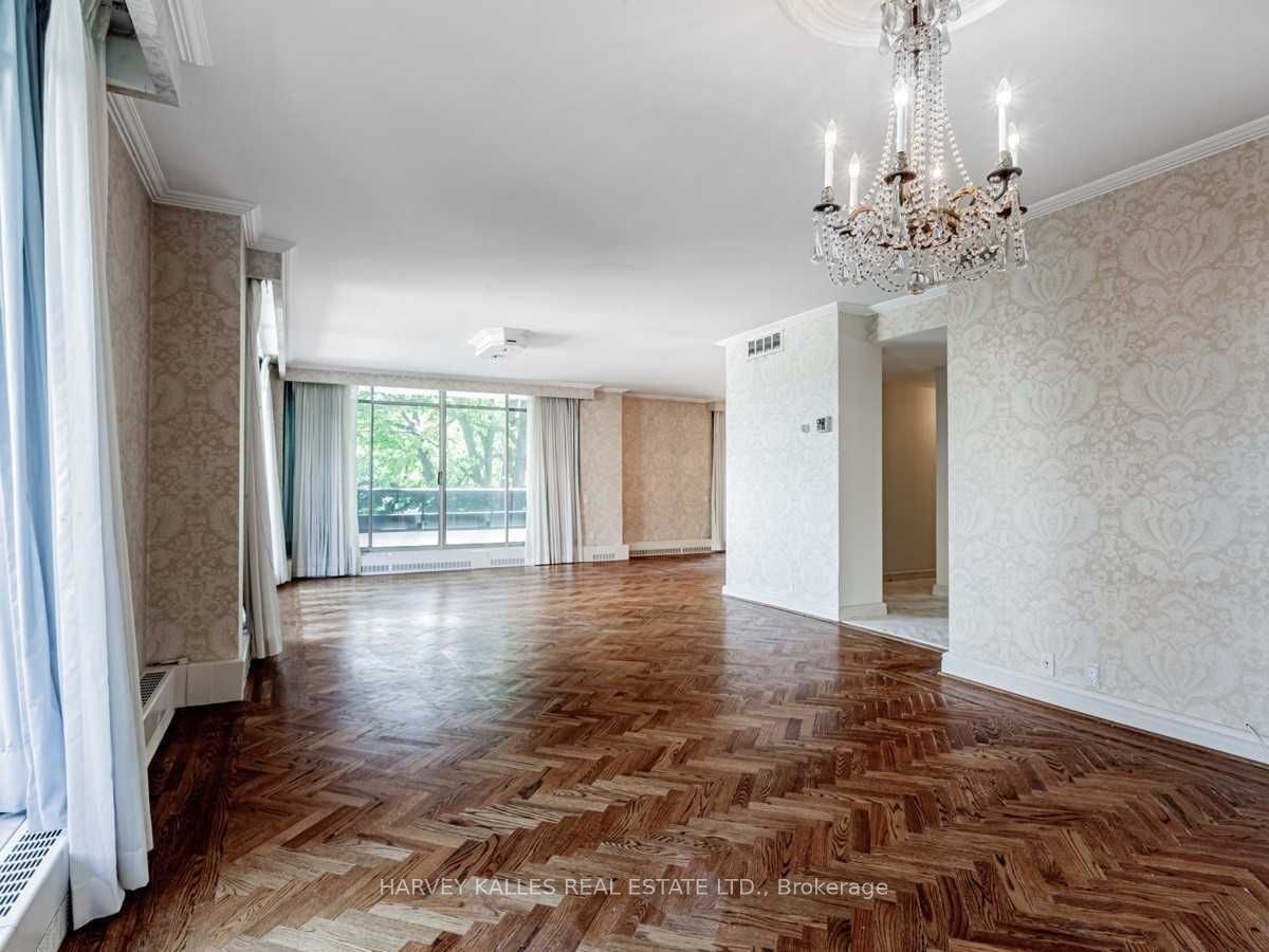 Photo 35 of Unit 201, 2600 Bathurst Street, Toronto, Englemount-Lawrence — HOMEH