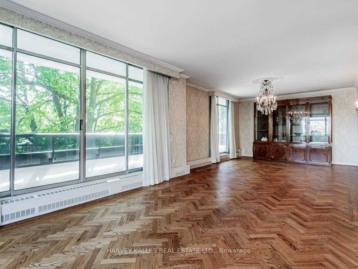 Photo 39 of Unit 201, 2600 Bathurst Street, Toronto, Englemount-Lawrence — HOMEH
