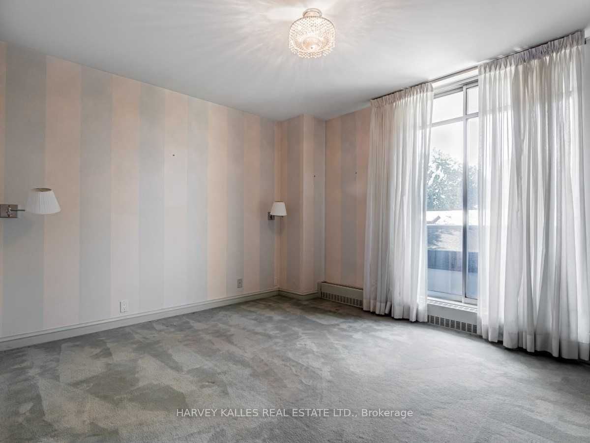 Photo 49 of Unit 201, 2600 Bathurst Street, Toronto, Englemount-Lawrence — HOMEH