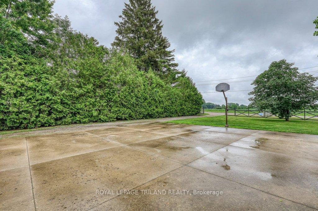Photo 4 of 24920 Marsh Line, West Elgin, Rural West Elgin — HOMEH