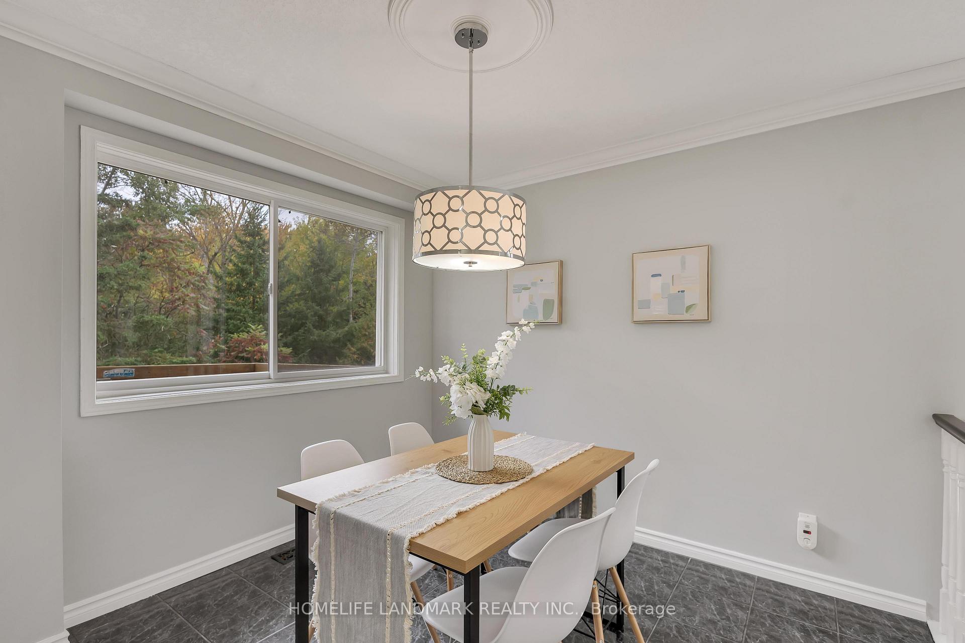 Photo 9 of 451 Laurel Gate Drive, Waterloo — HOMEH