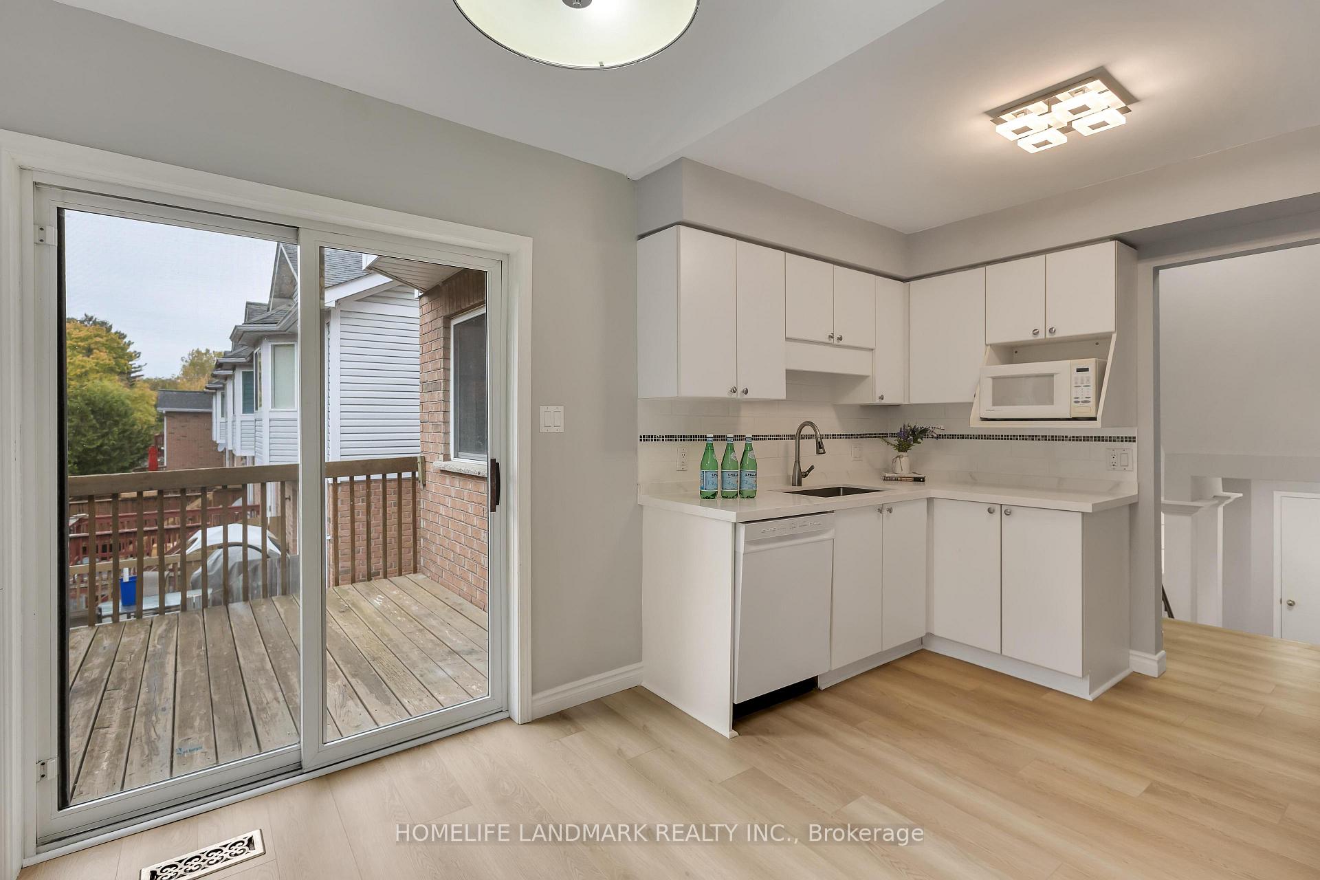 Photo 17 of 451 Laurel Gate Drive, Waterloo — HOMEH