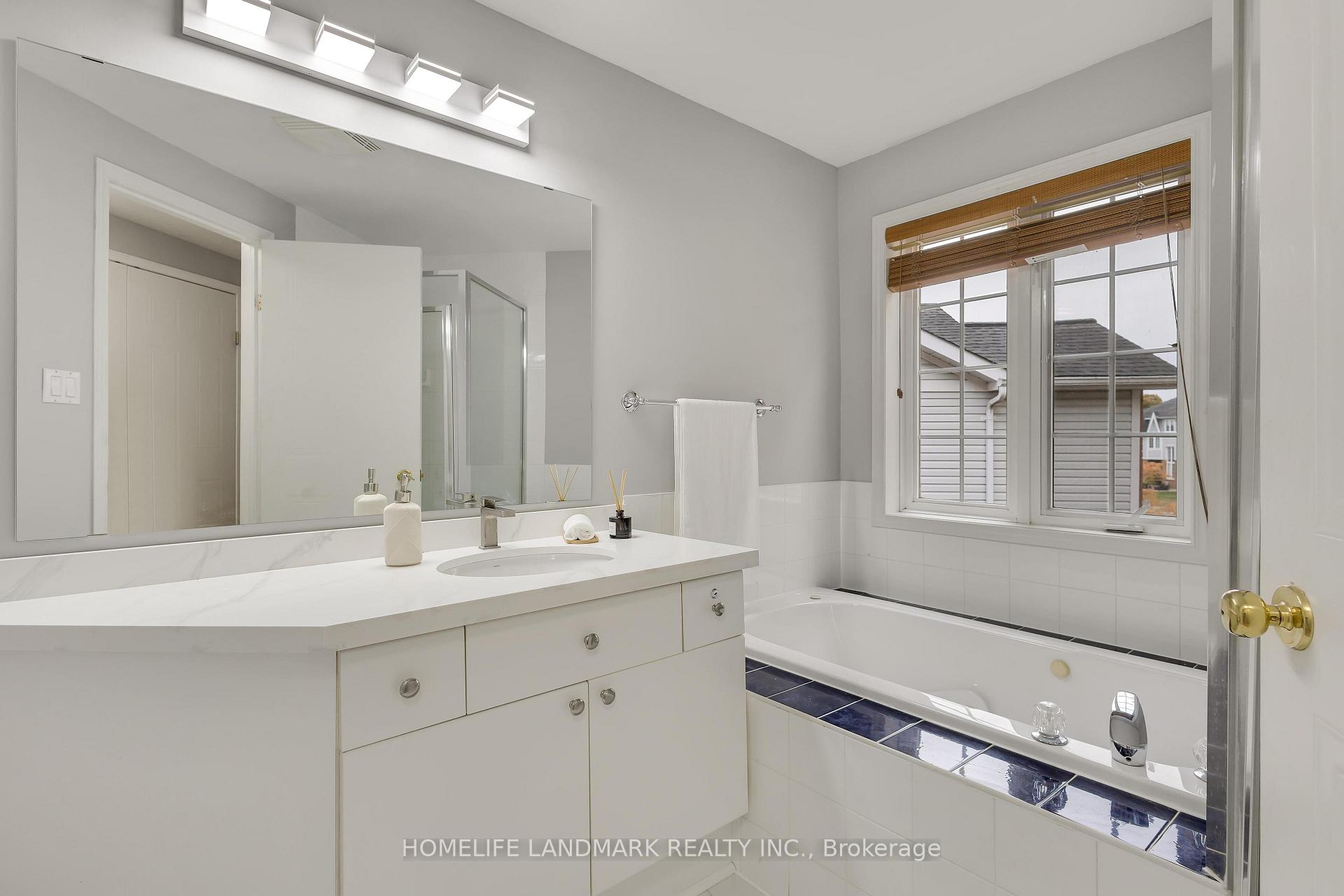Photo 22 of 451 Laurel Gate Drive, Waterloo — HOMEH