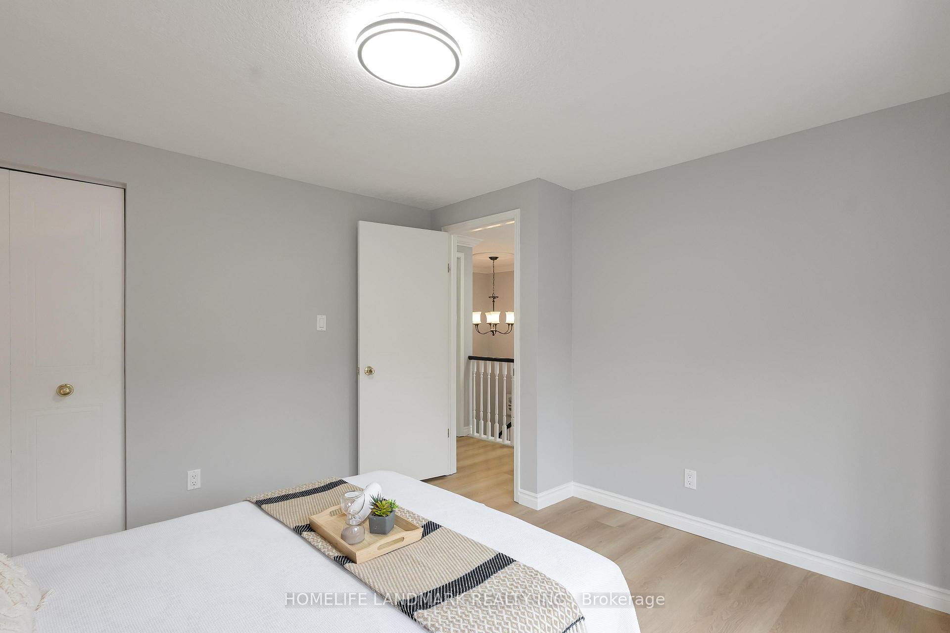 Photo 26 of 451 Laurel Gate Drive, Waterloo — HOMEH
