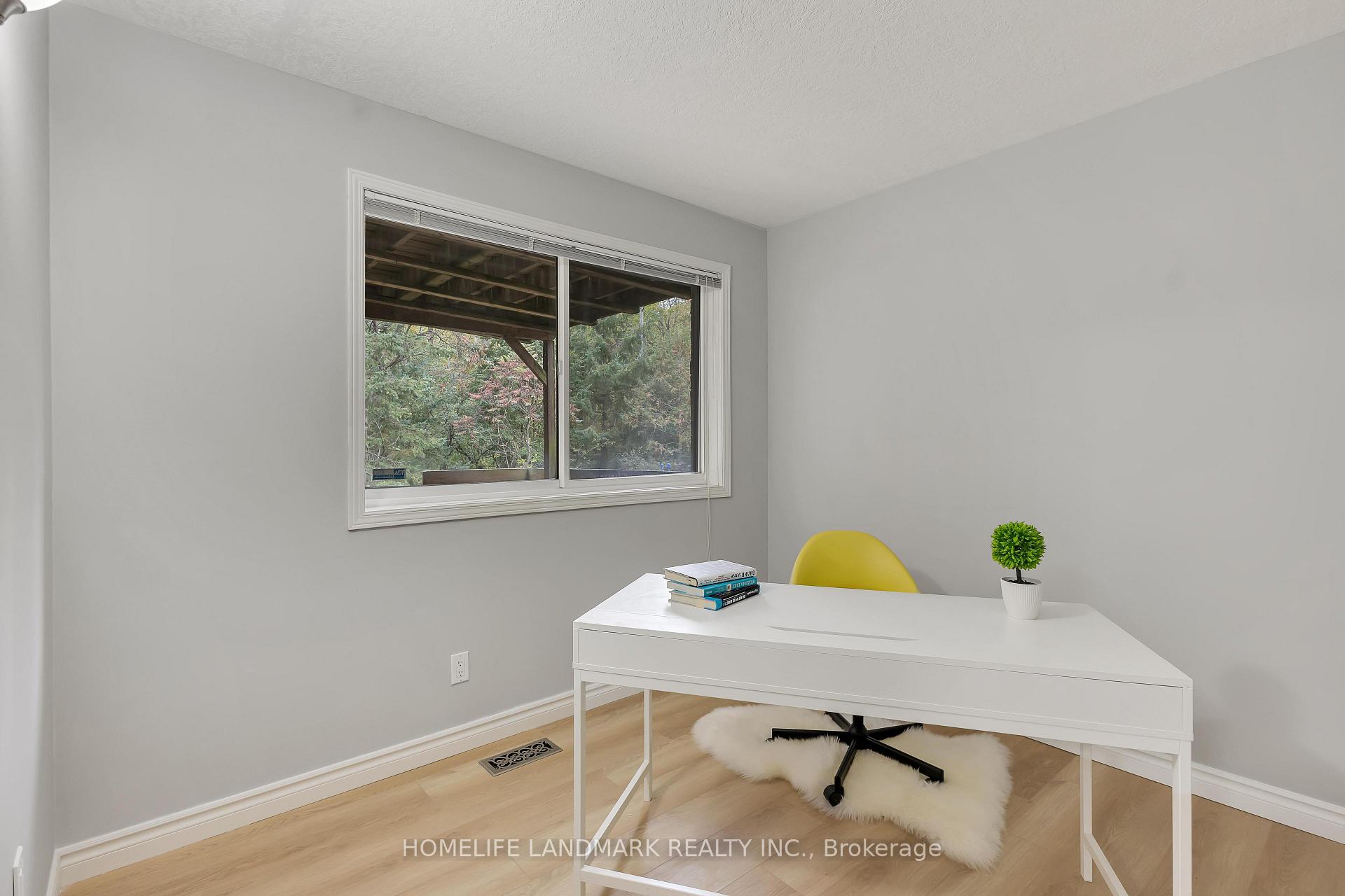 Photo 29 of 451 Laurel Gate Drive, Waterloo — HOMEH