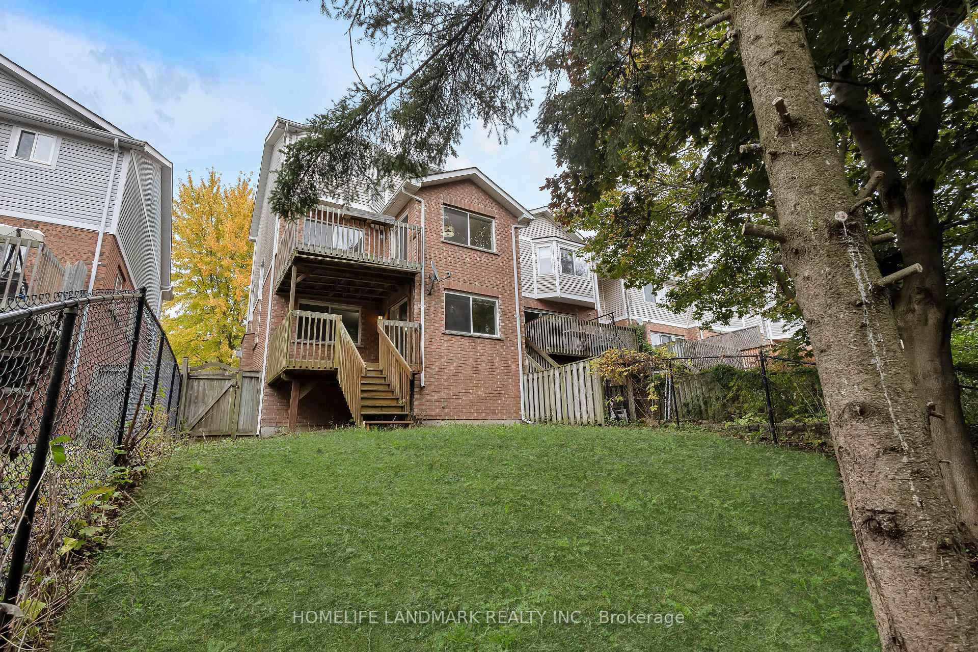 Photo 34 of 451 Laurel Gate Drive, Waterloo — HOMEH