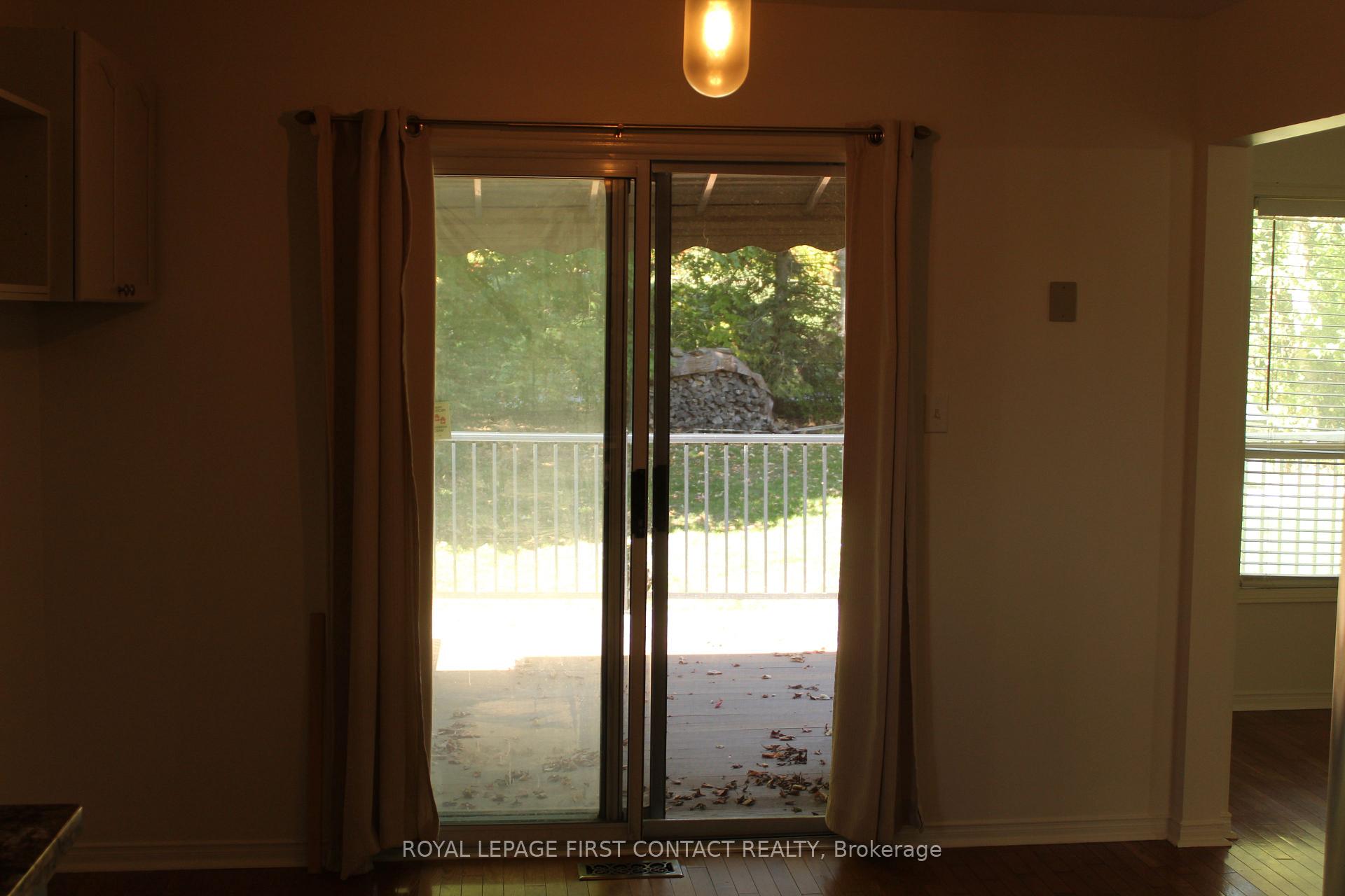 Photo 13 of 14 Fairway Crescent, Wasaga Beach — HOMEH