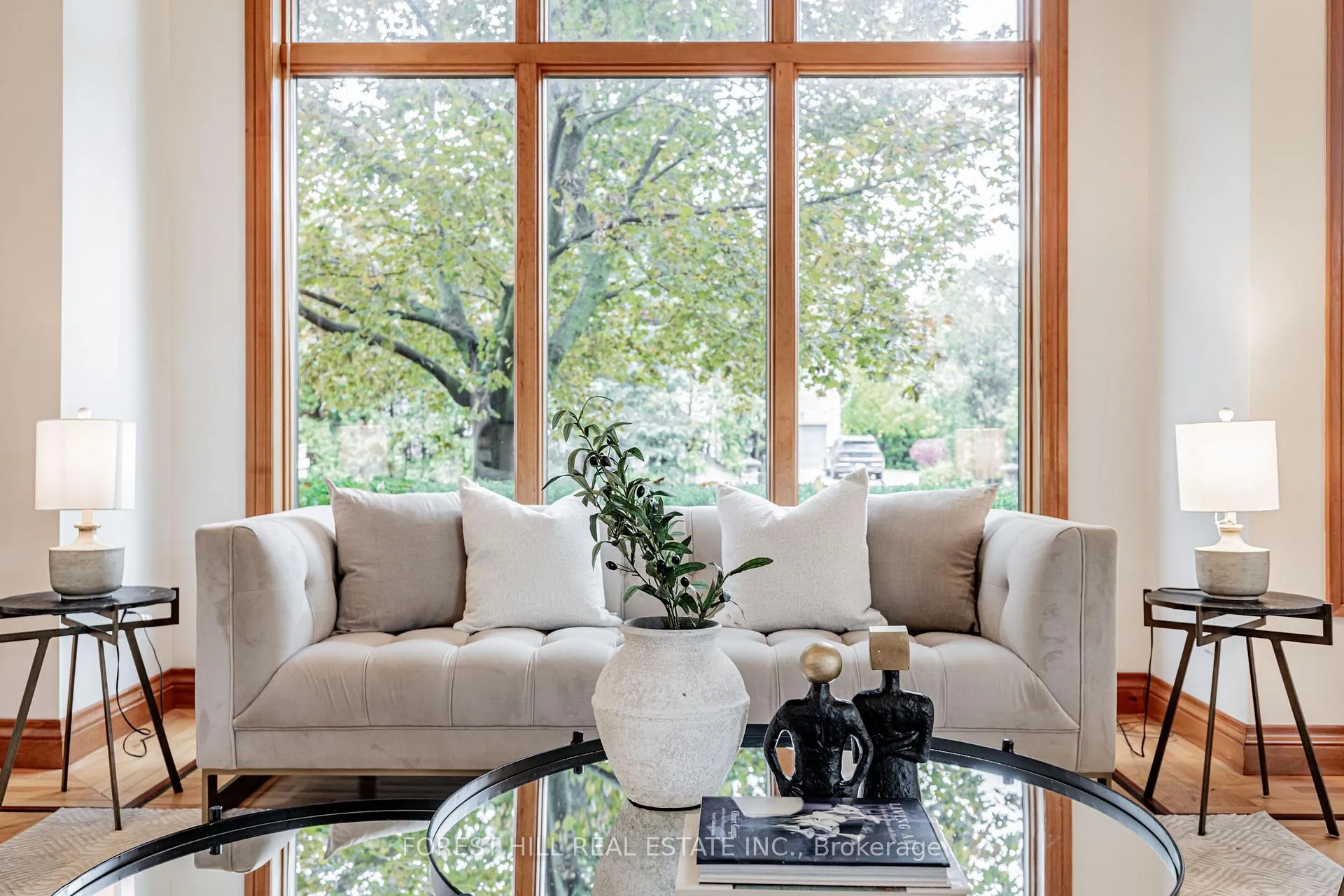 Photo 14 of 183 Arnold Avenue, Vaughan, Crestwood-Springfarm-Yorkhill — HOMEH