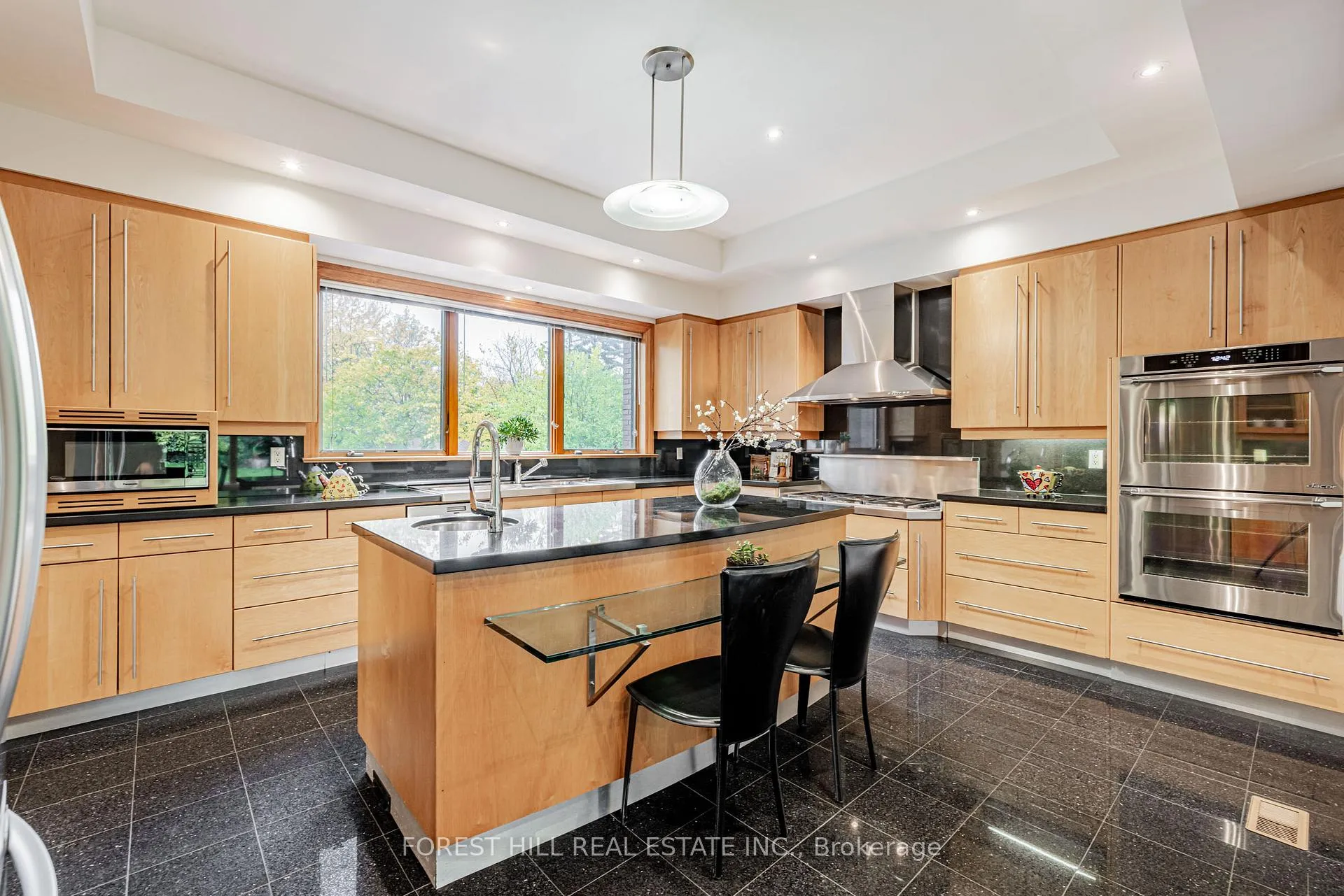 Photo 20 of 183 Arnold Avenue, Vaughan, Crestwood-Springfarm-Yorkhill — HOMEH