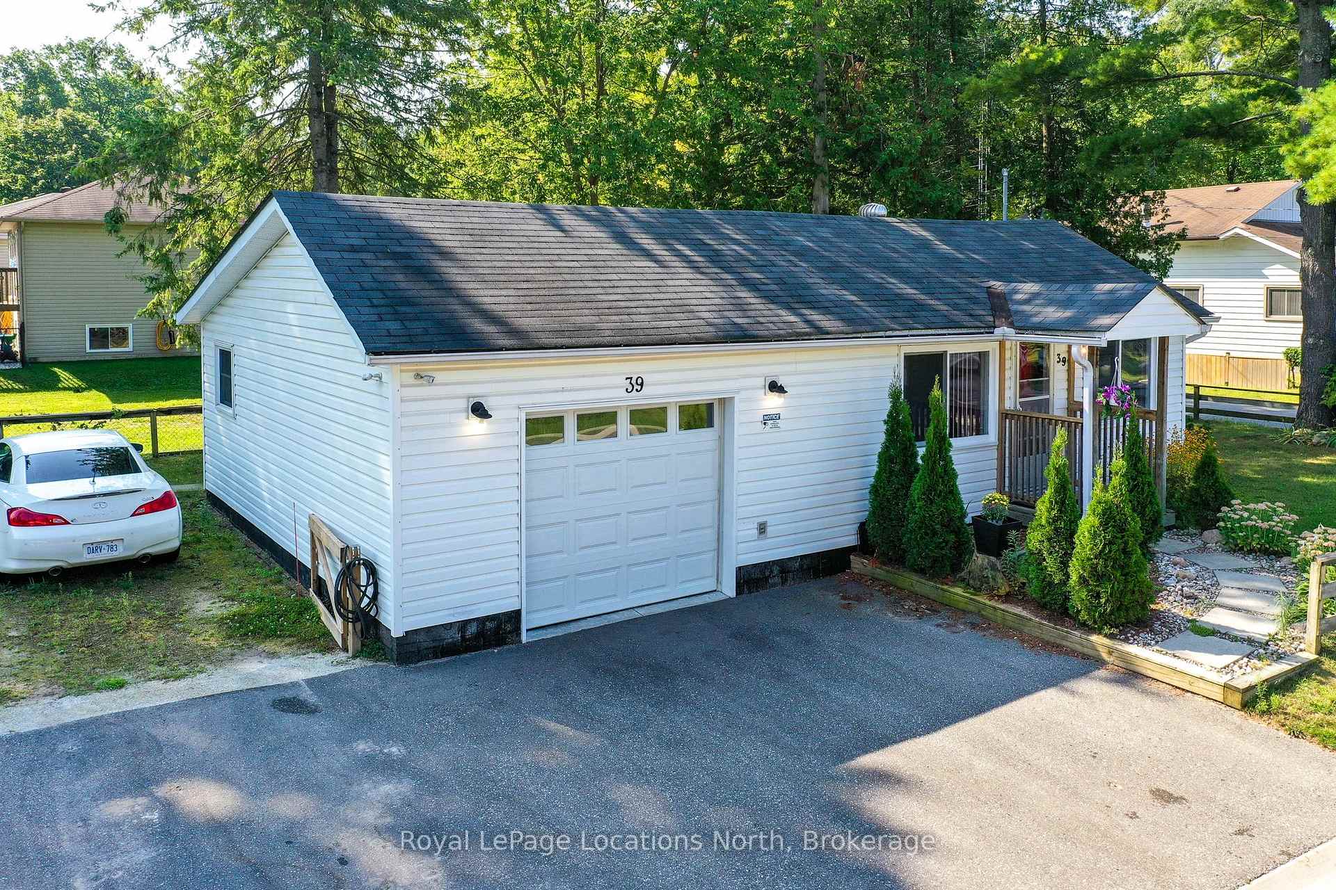 Photo 1 of 39 Northgate Road, Wasaga Beach — HOMEH