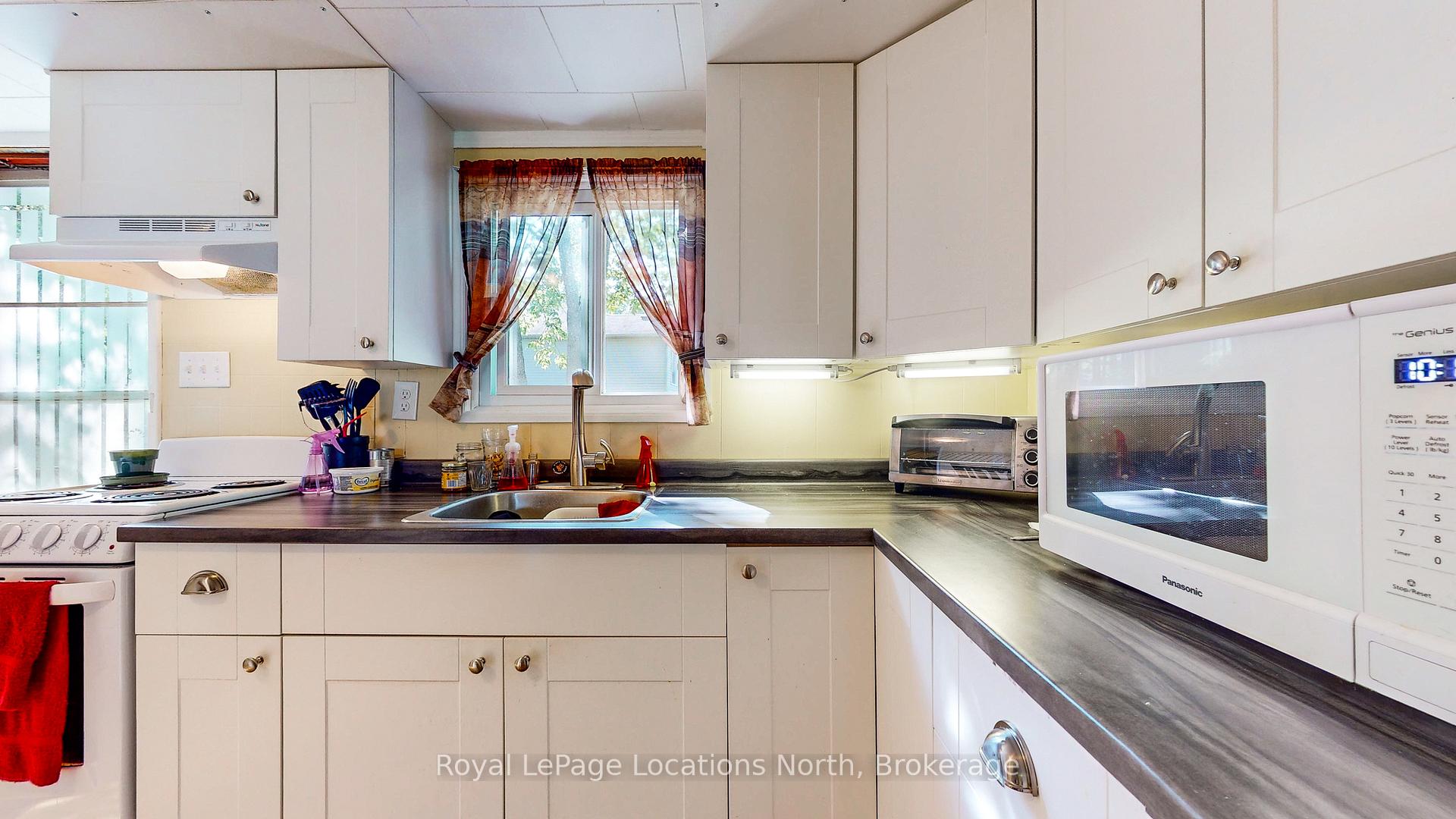 Photo 6 of 39 Northgate Road, Wasaga Beach — HOMEH