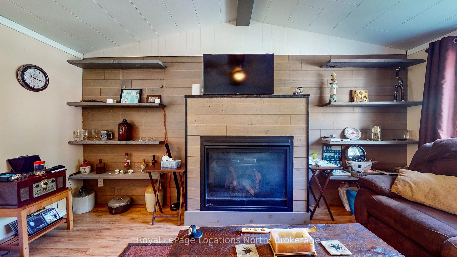 Photo 19 of 39 Northgate Road, Wasaga Beach — HOMEH