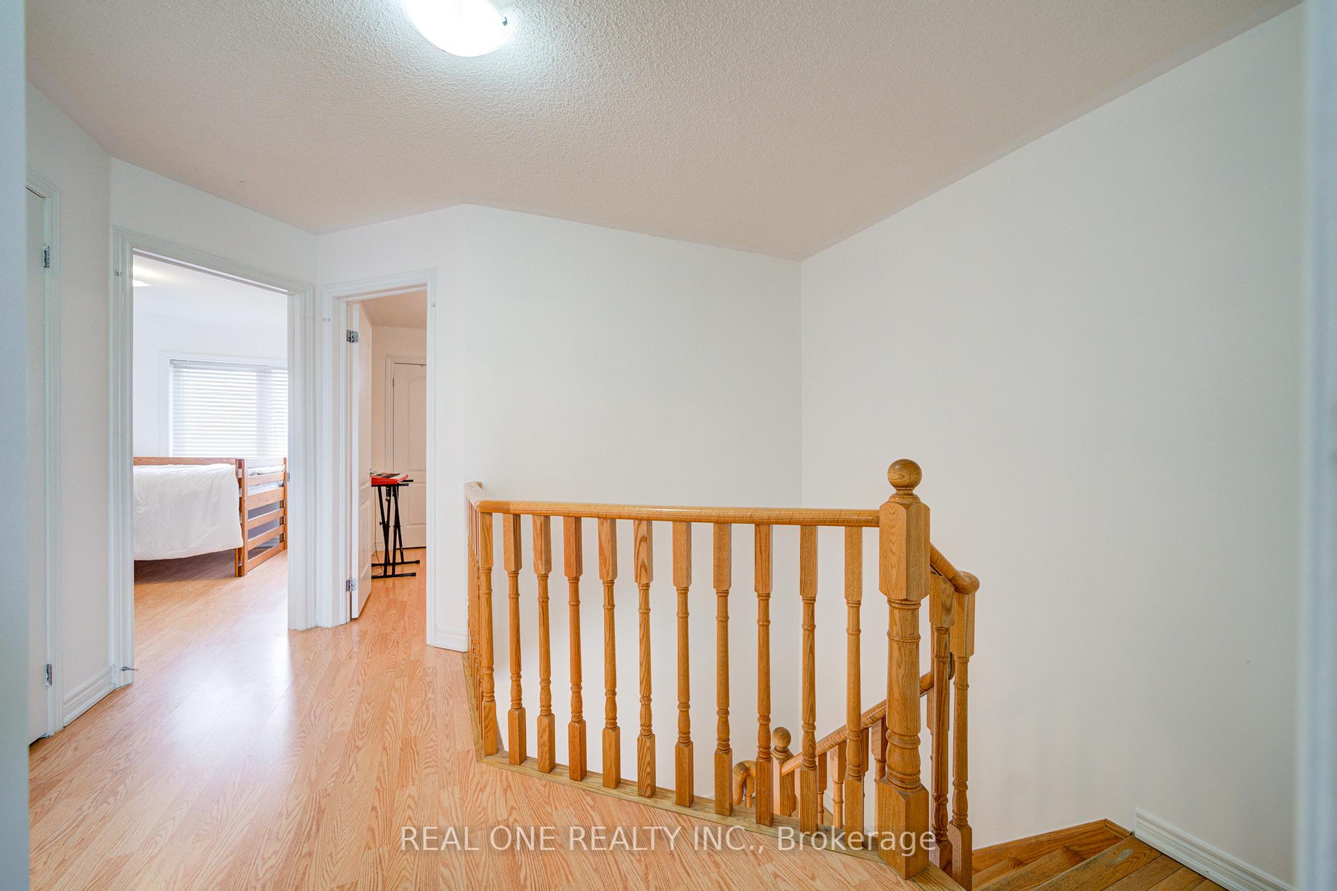 Photo 35 of 87 Zokol Drive, Aurora, Bayview Northeast — HOMEH