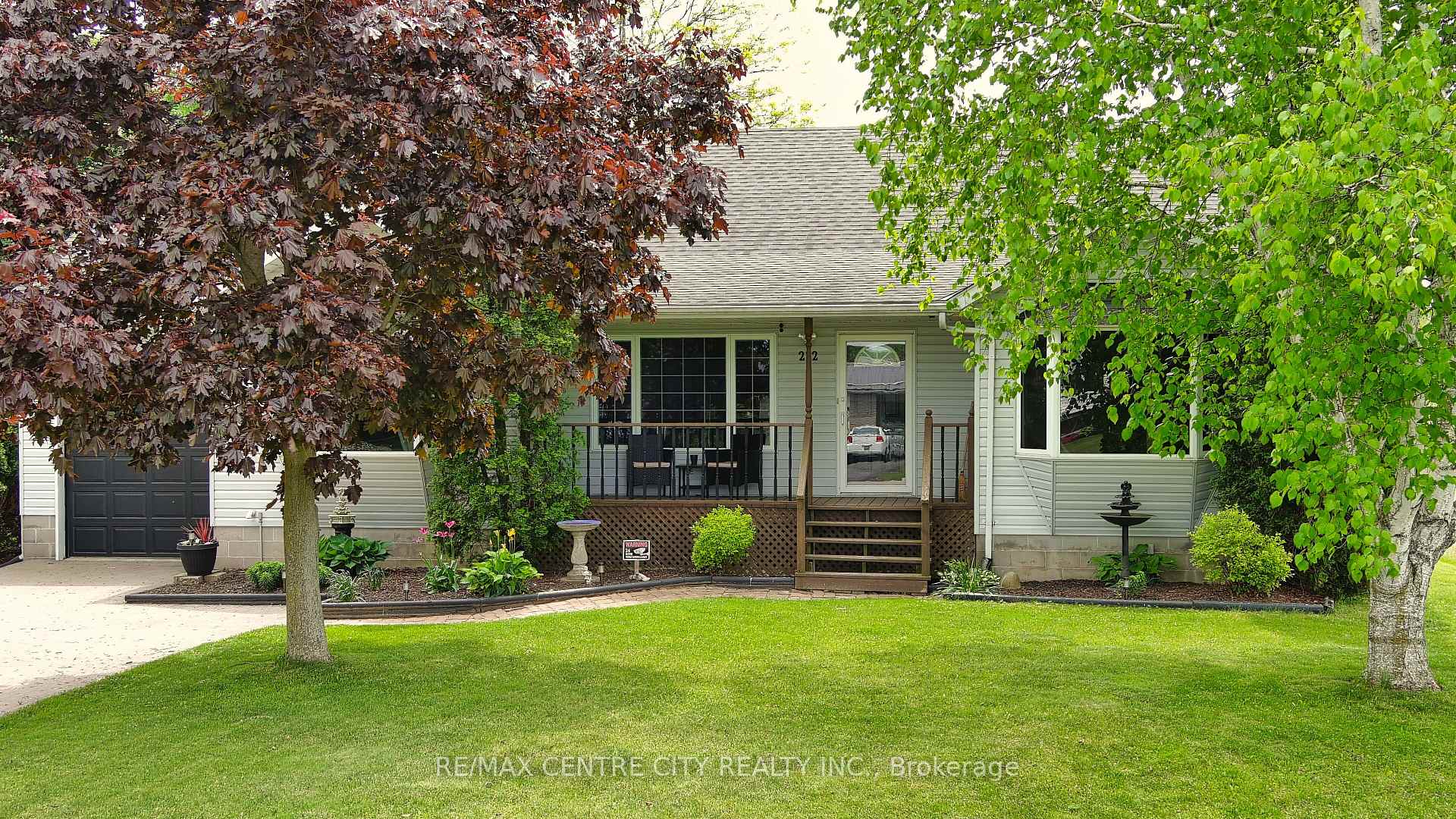 Photo 2 of 212 Queen Street, West Elgin, Rodney — HOMEH