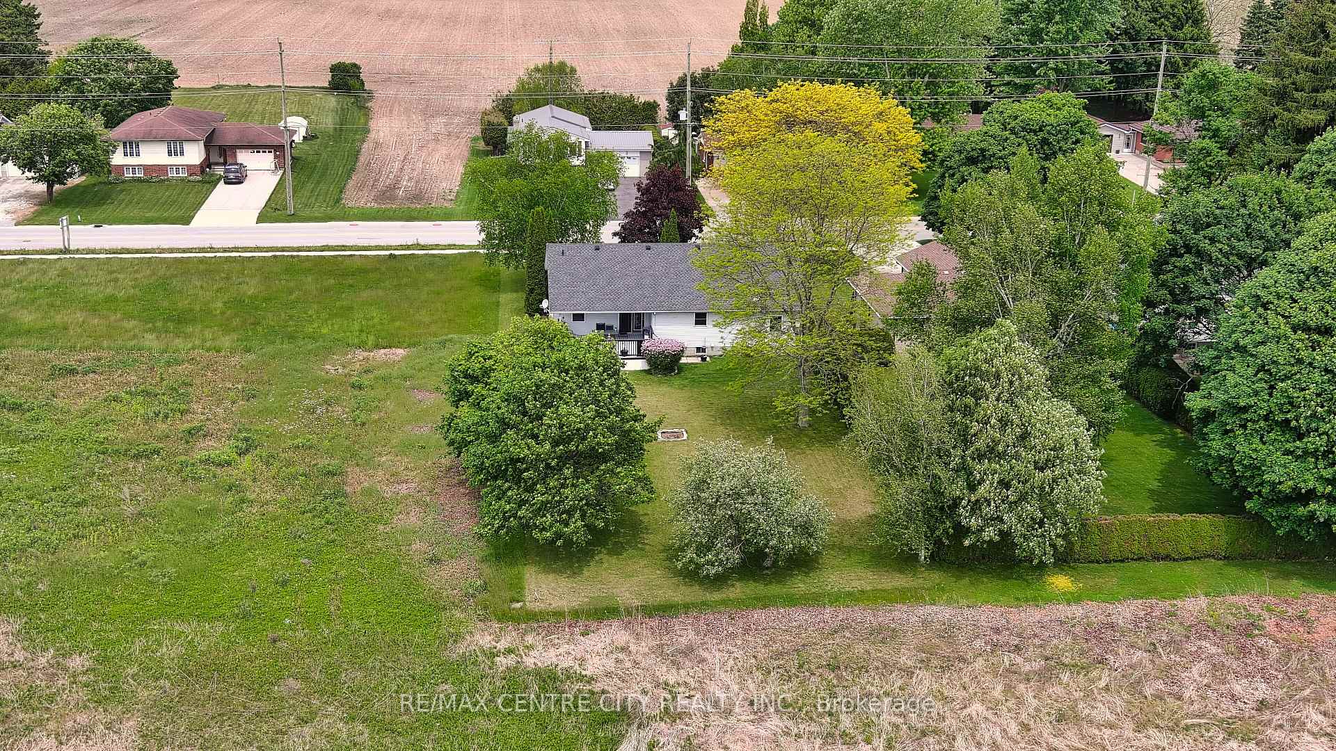 Photo 7 of 212 Queen Street, West Elgin, Rodney — HOMEH