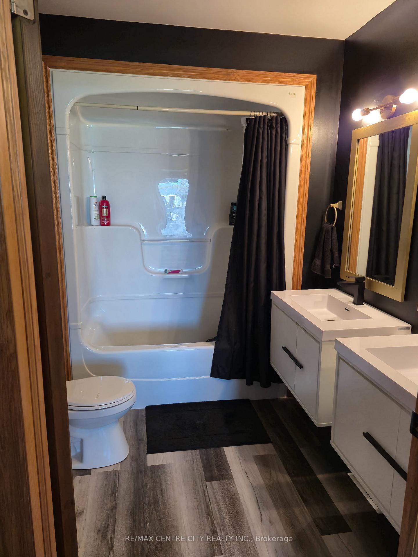 Photo 30 of 212 Queen Street, West Elgin, Rodney — HOMEH