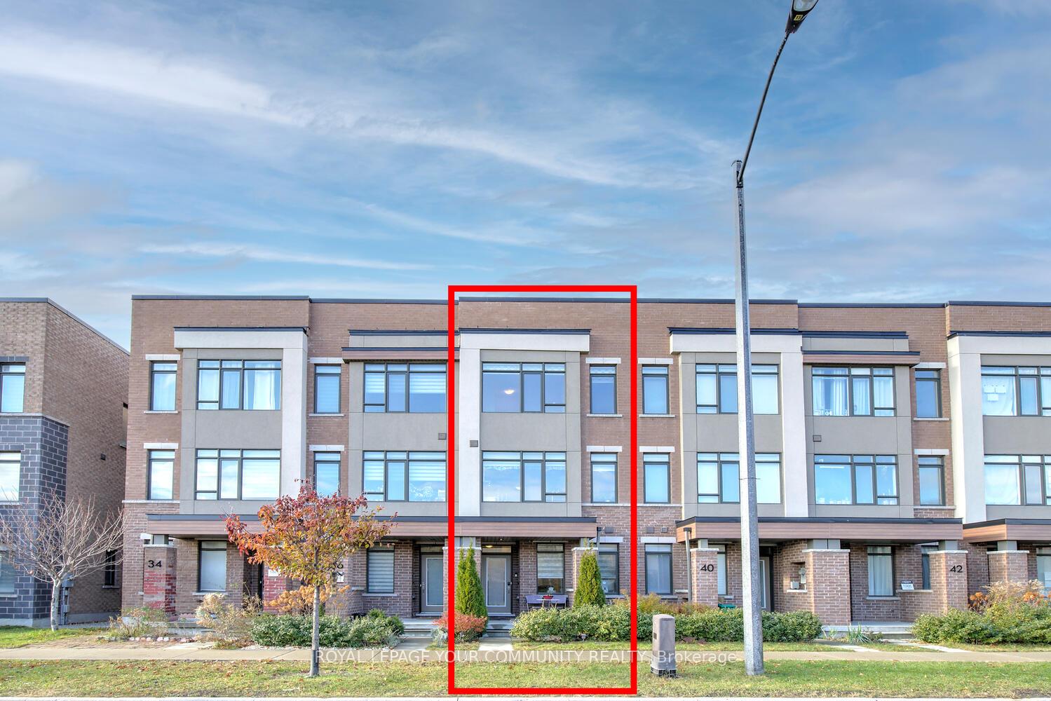 Photo 1 of 38 Troon Avenue, Vaughan, Rural Vaughan — HOMEH
