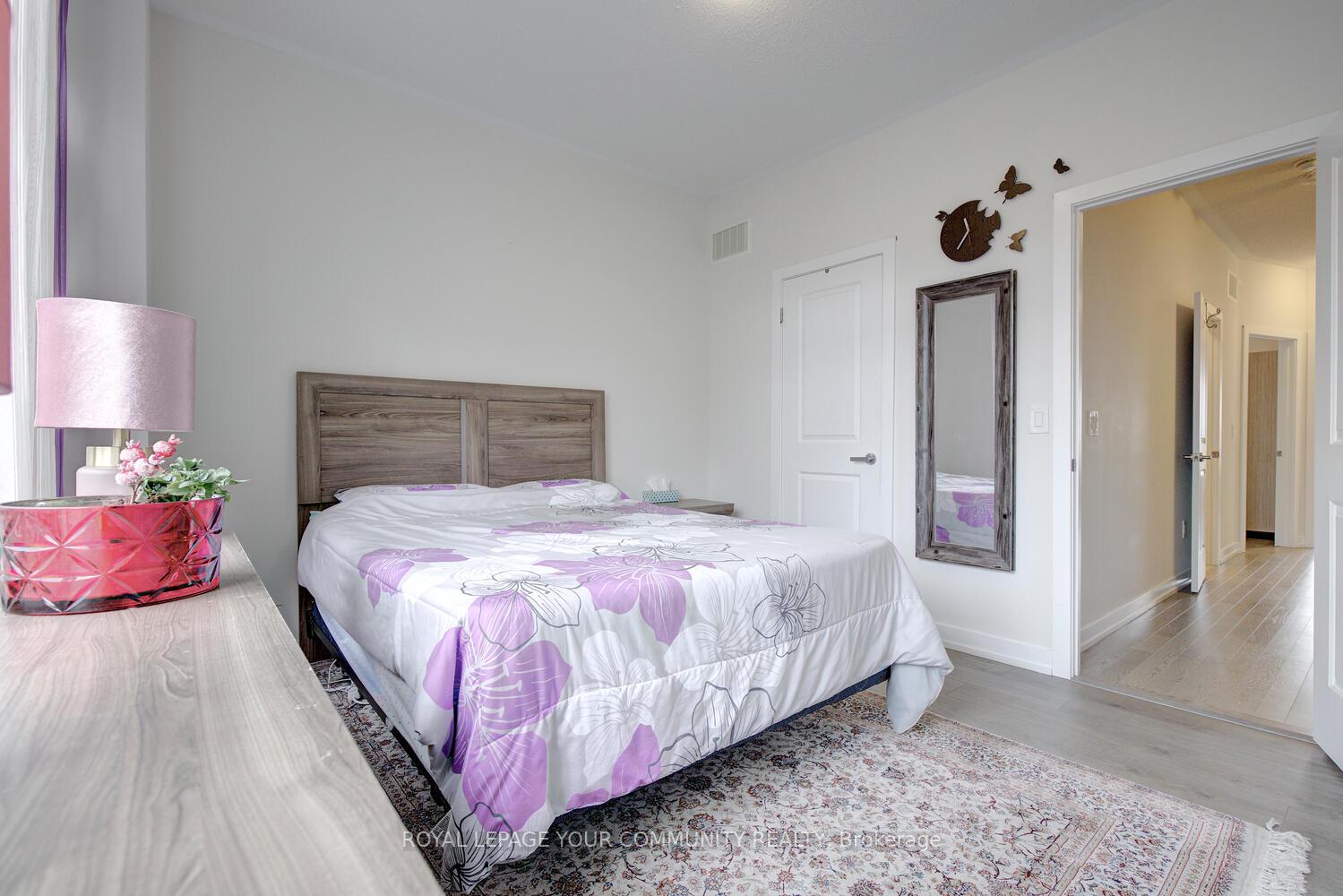 Photo 31 of 38 Troon Avenue, Vaughan, Rural Vaughan — HOMEH