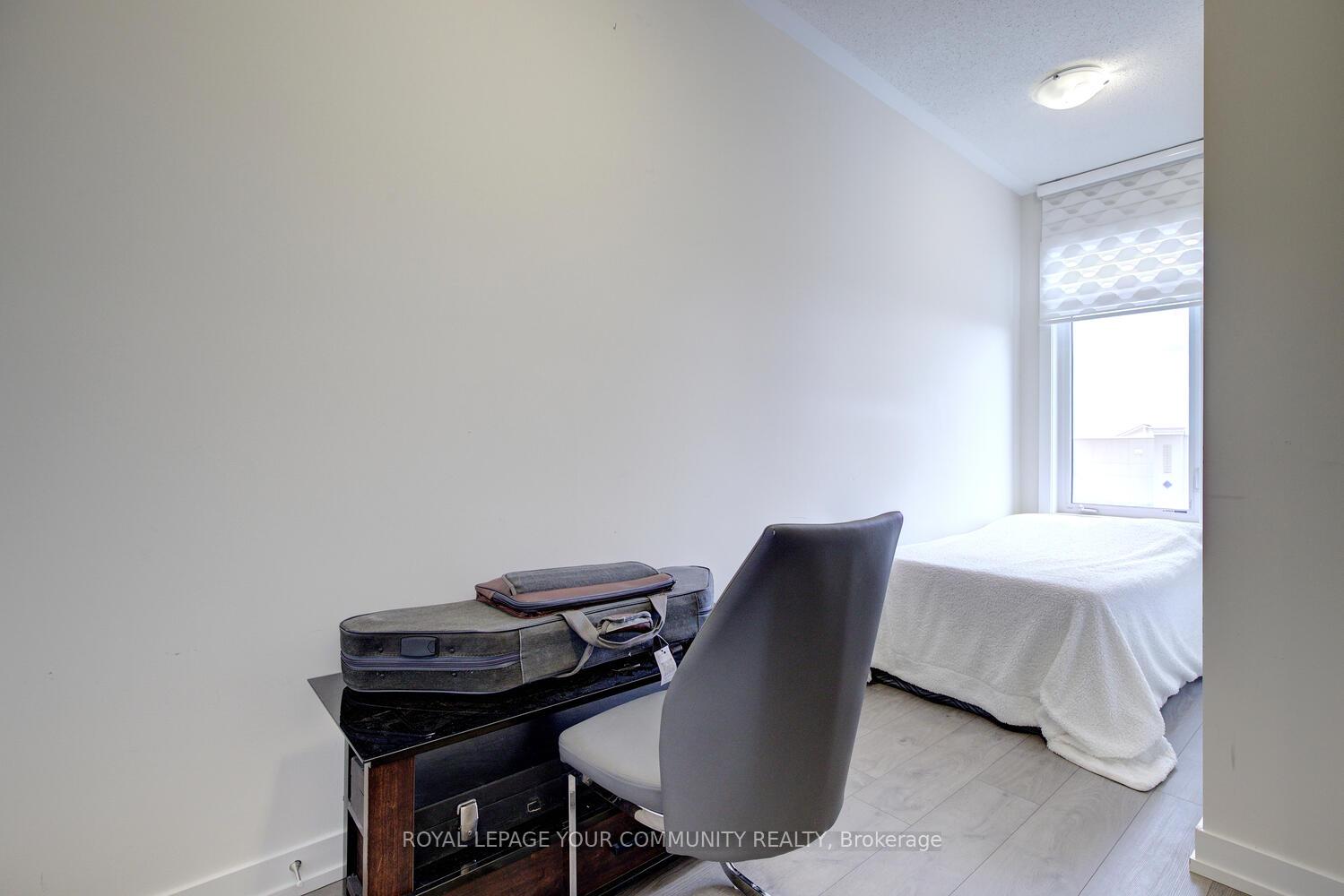 Photo 37 of 38 Troon Avenue, Vaughan, Rural Vaughan — HOMEH