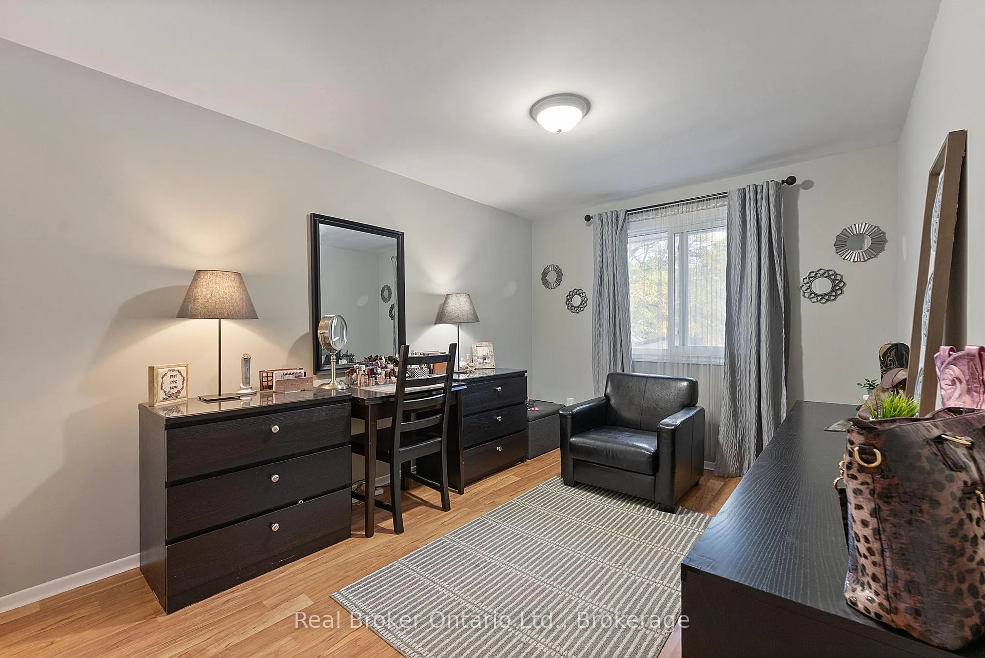 Photo 19 of 387 Lee Avenue, Waterloo — HOMEH