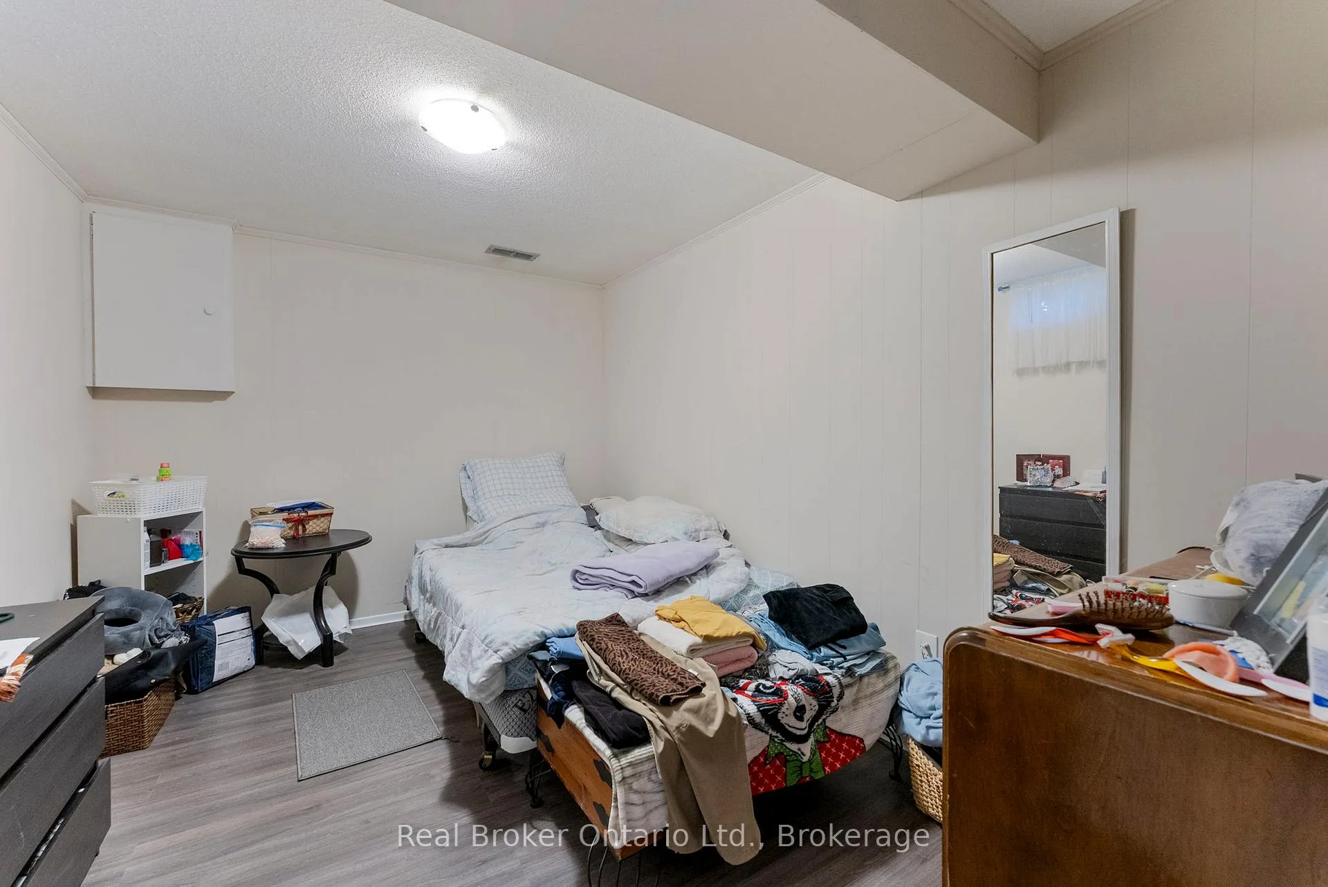 Photo 22 of 387 Lee Avenue, Waterloo — HOMEH