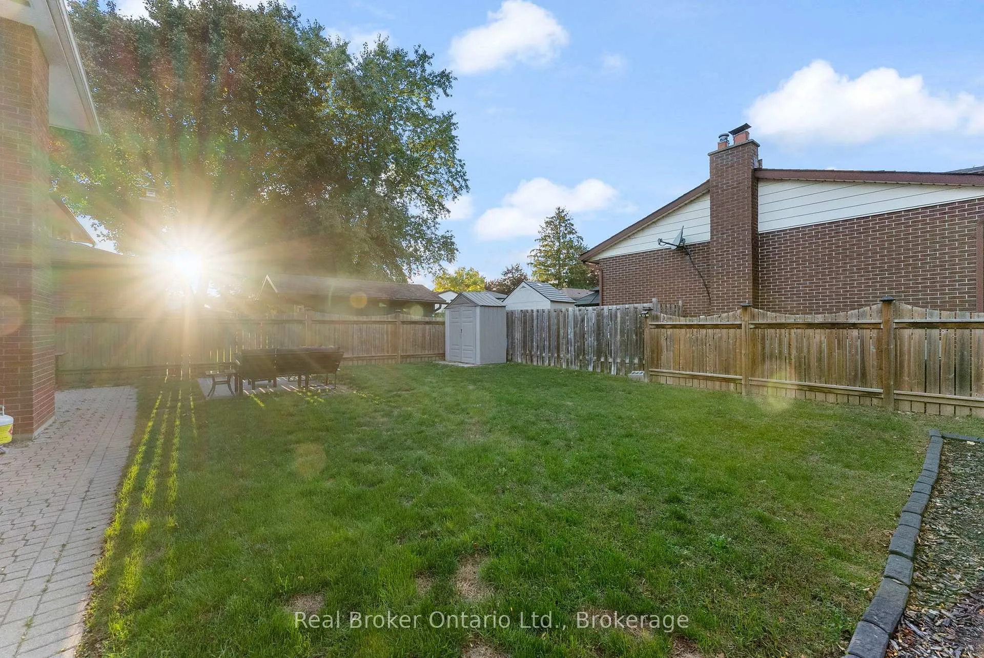 Photo 26 of 387 Lee Avenue, Waterloo — HOMEH