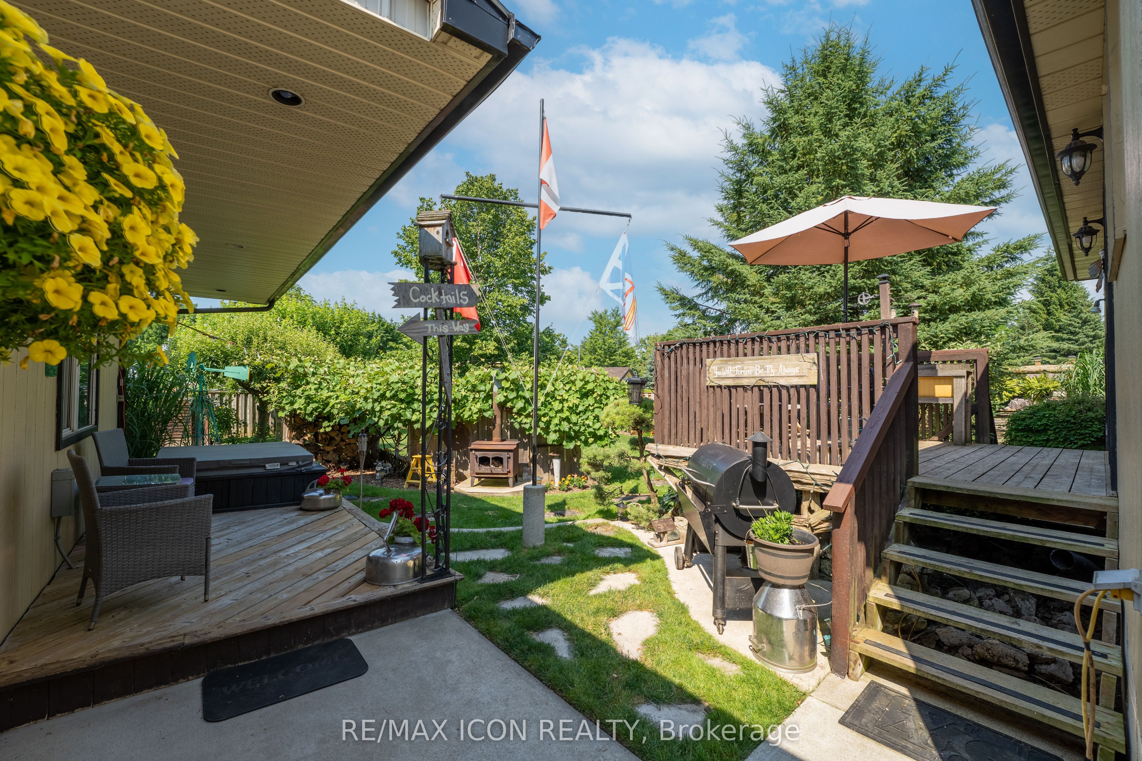Photo 37 of 258 Anna Street S, North Middlesex, Parkhill — HOMEH