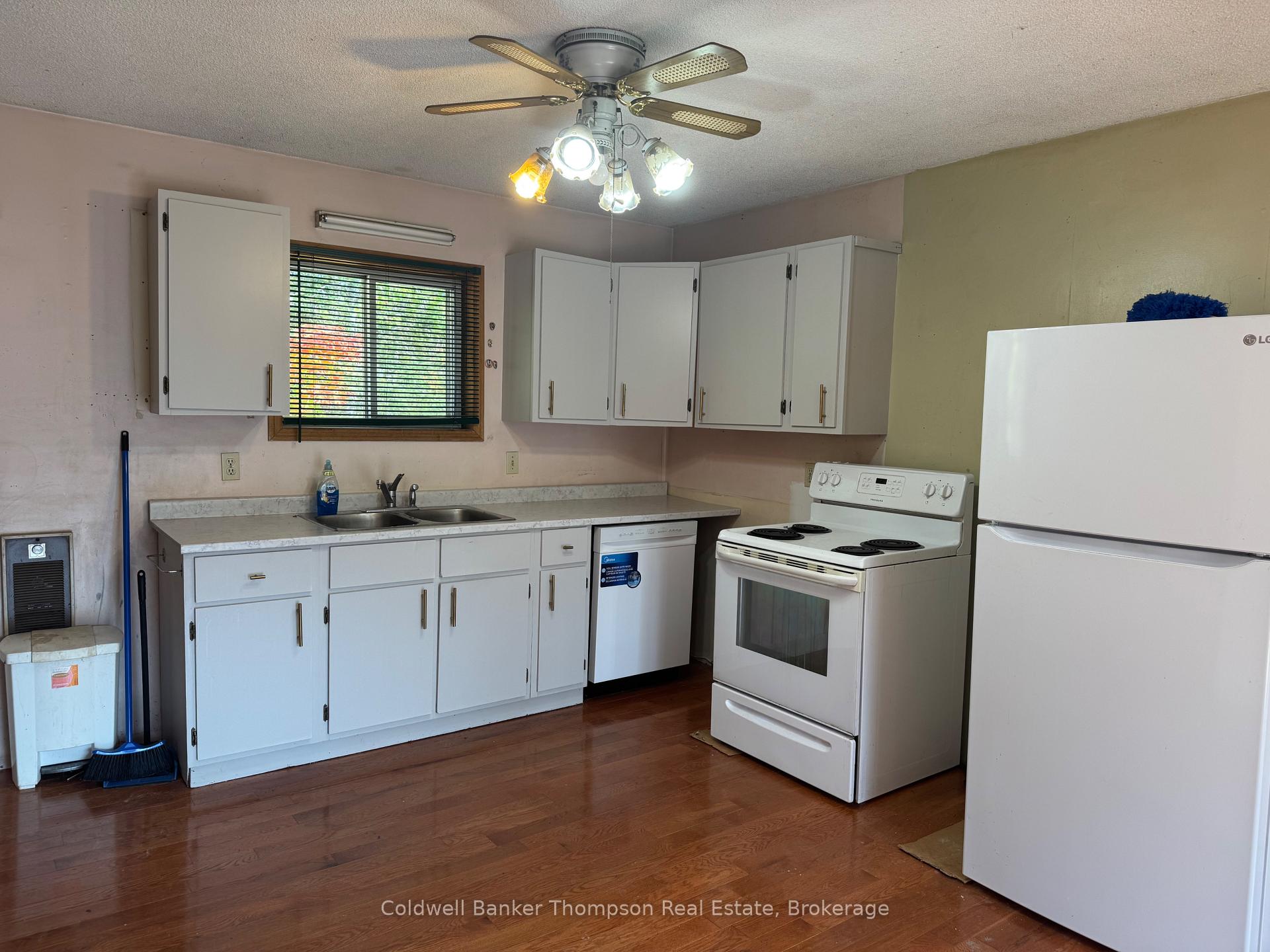 Photo 10 of 50 Woods Road, Armour — HOMEH