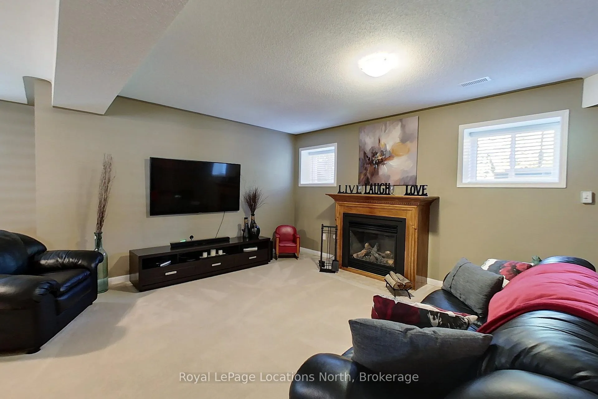 Photo 36 of 2 Wintergreen Way, Wasaga Beach — HOMEH
