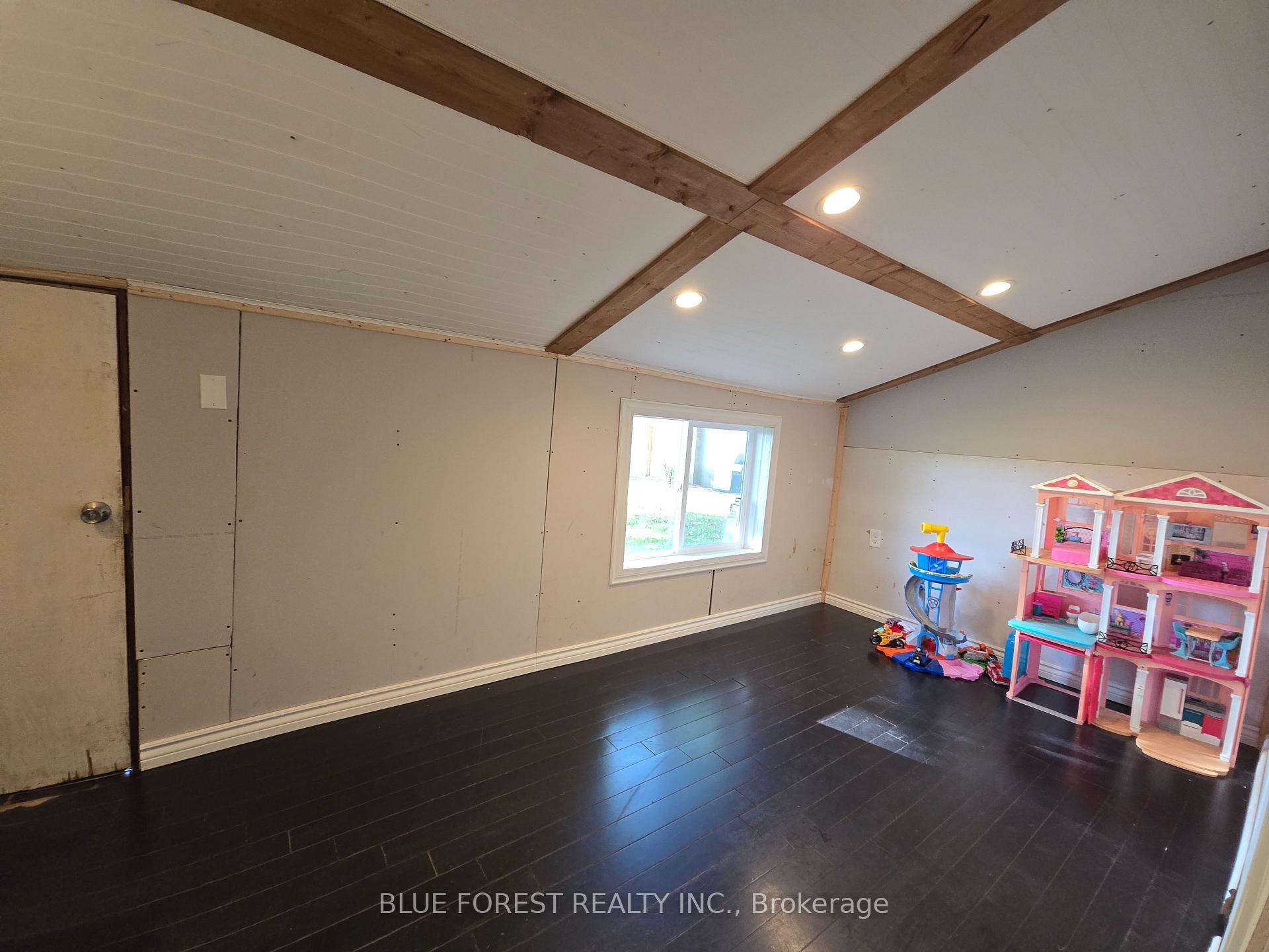 Photo 14 of 138 Centre, West Elgin, Rodney — HOMEH