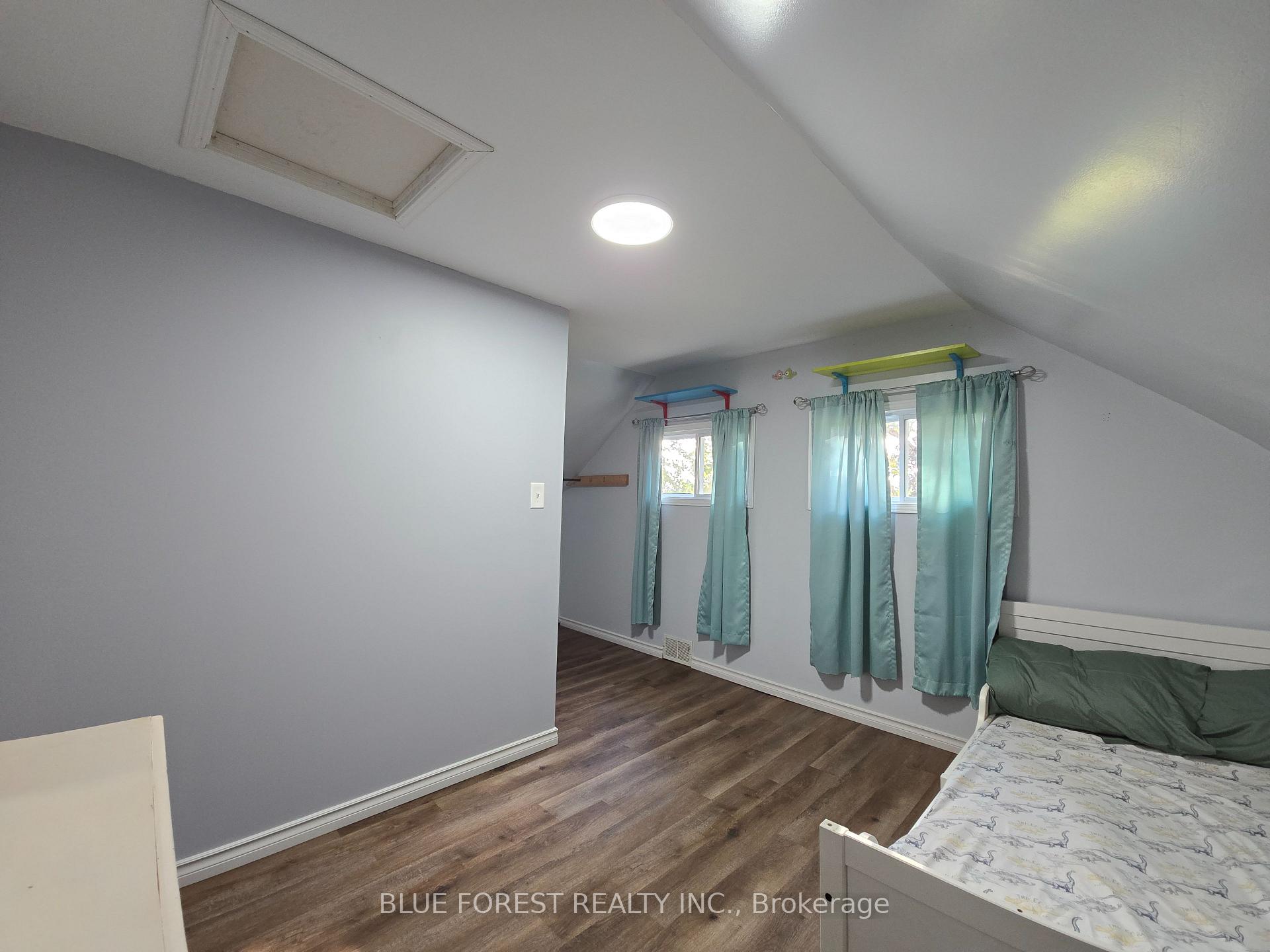 Photo 19 of 138 Centre, West Elgin, Rodney — HOMEH