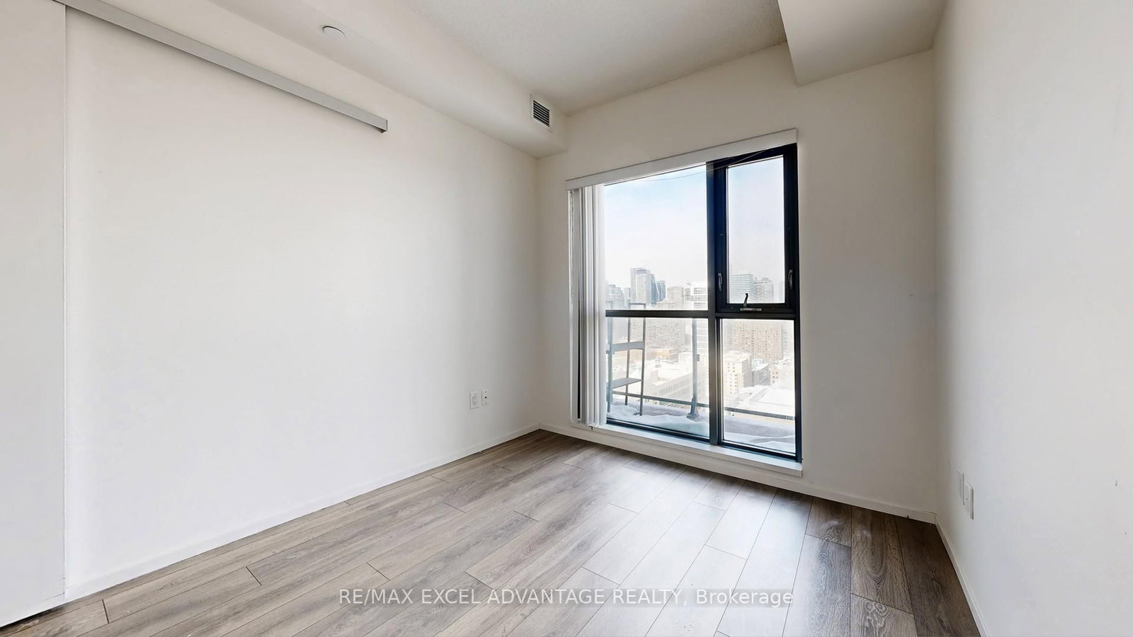 Photo 4 of Unit 2608, 159 Dundas St E, Toronto, Church-Yonge Corridor — HOMEH