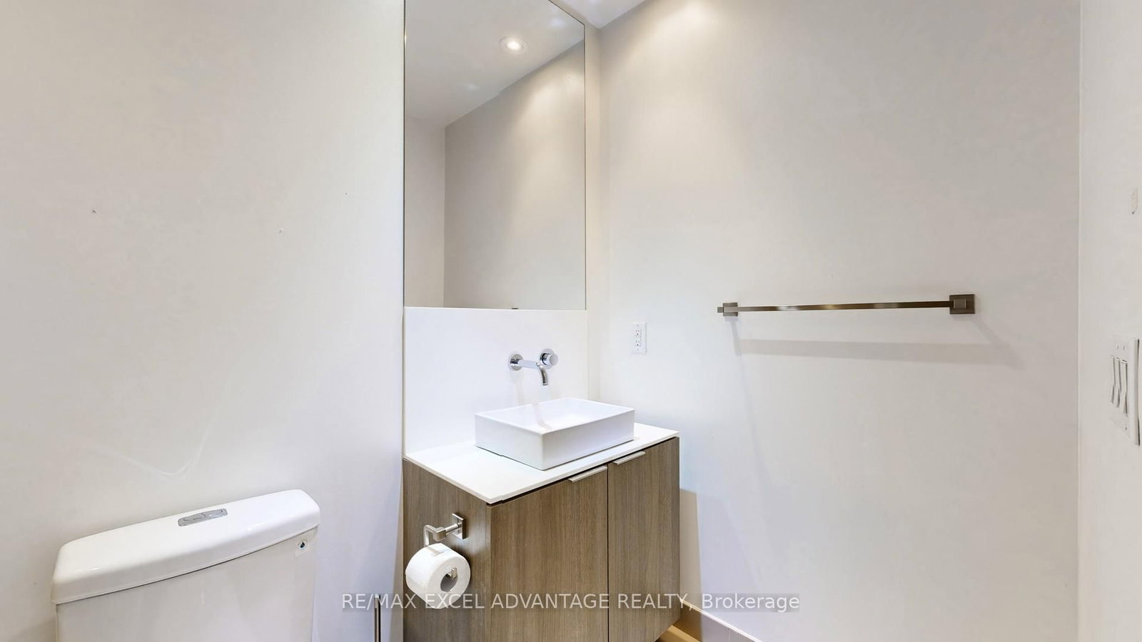 Photo 6 of Unit 2608, 159 Dundas St E, Toronto, Church-Yonge Corridor — HOMEH