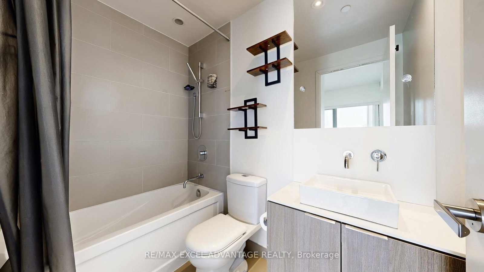 Photo 10 of Unit 2608, 159 Dundas St E, Toronto, Church-Yonge Corridor — HOMEH