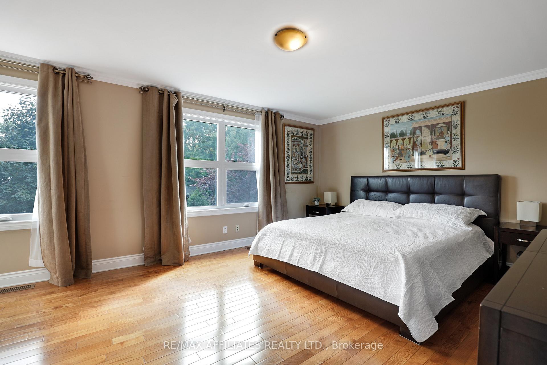 Photo 20 of 2347 Briar Hill Drive, Ottawa, Guildwood Estates - Urbandale Acres — HOMEH