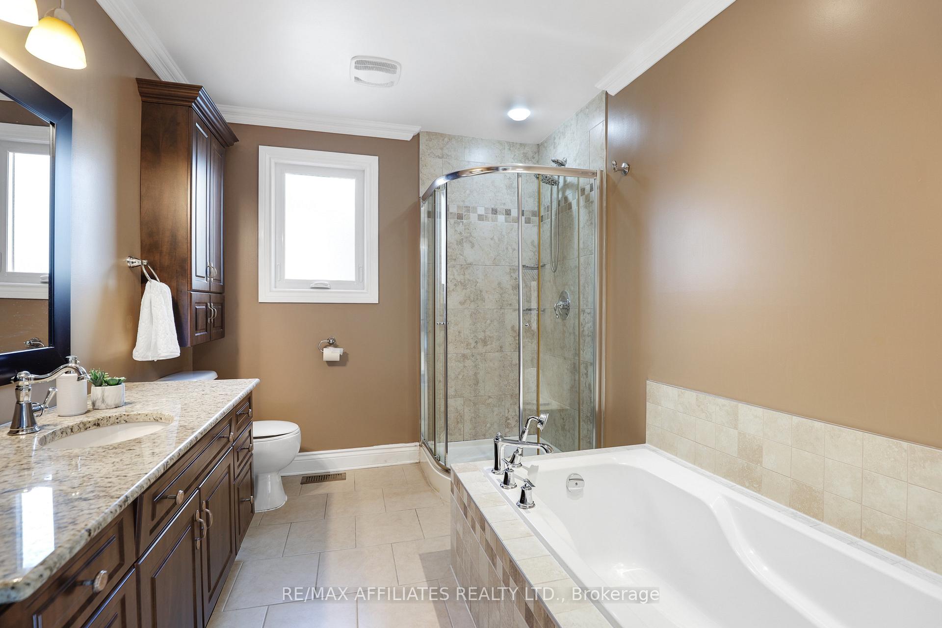 Photo 22 of 2347 Briar Hill Drive, Ottawa, Guildwood Estates - Urbandale Acres — HOMEH