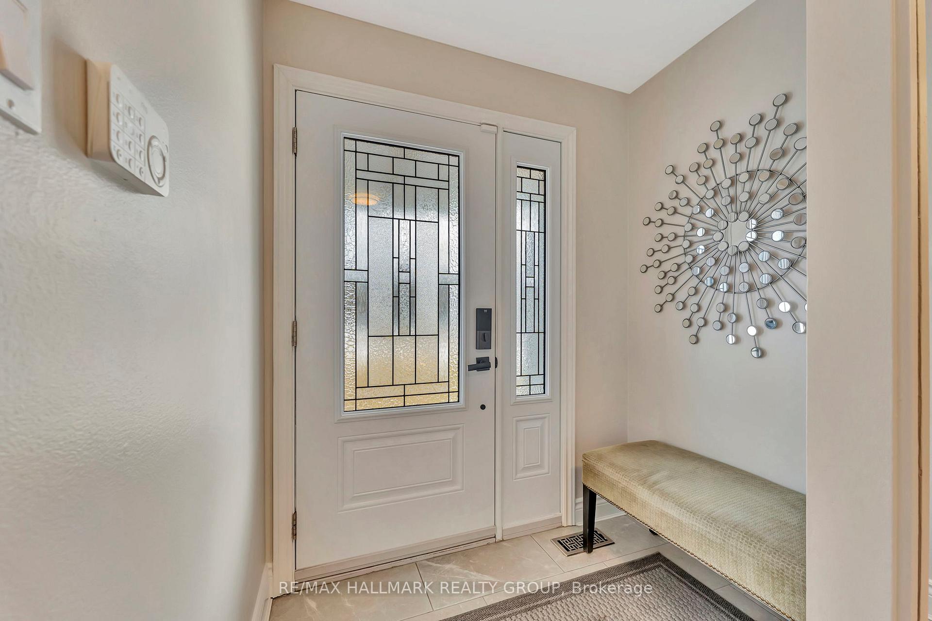 Photo 12 of 630 Clancy Street, Ottawa, Beacon Hill North — HOMEH