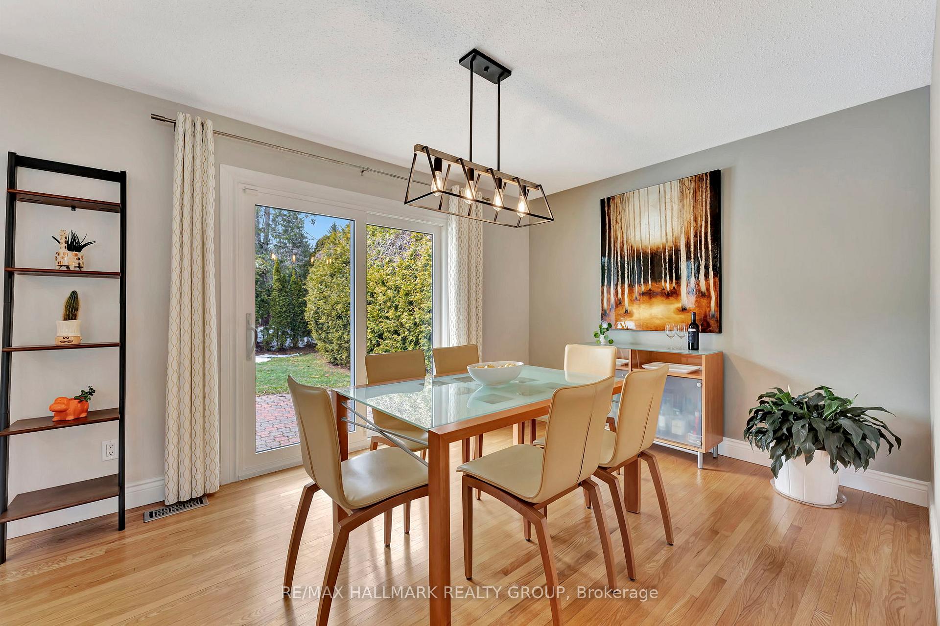 Photo 16 of 630 Clancy Street, Ottawa, Beacon Hill North — HOMEH