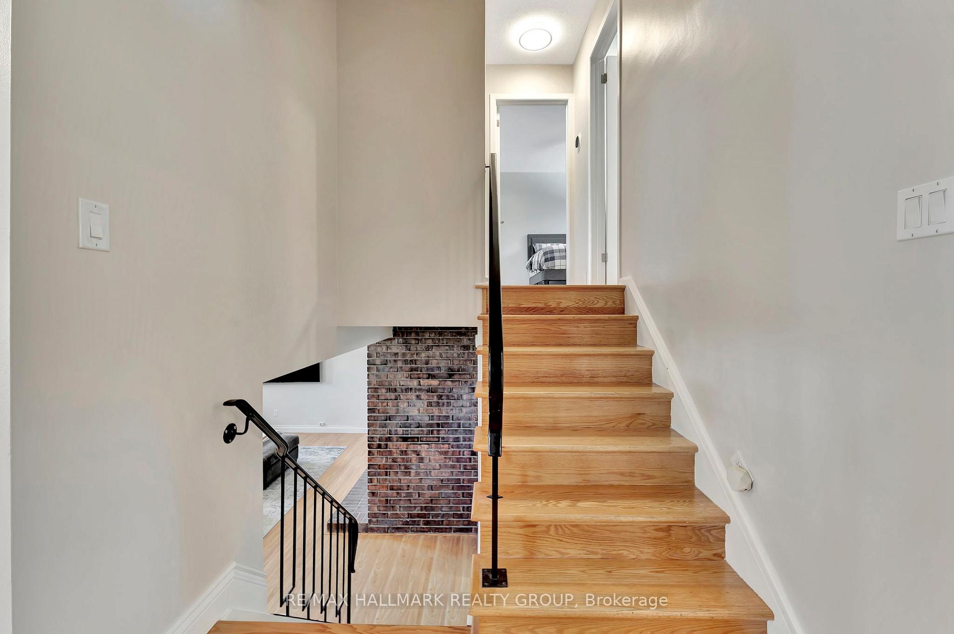 Photo 14 of 630 Clancy Street, Ottawa, Beacon Hill North — HOMEH