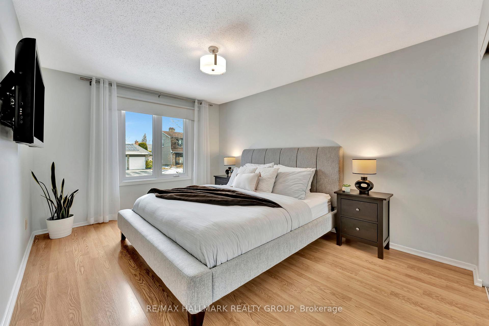 Photo 15 of 630 Clancy Street, Ottawa, Beacon Hill North — HOMEH
