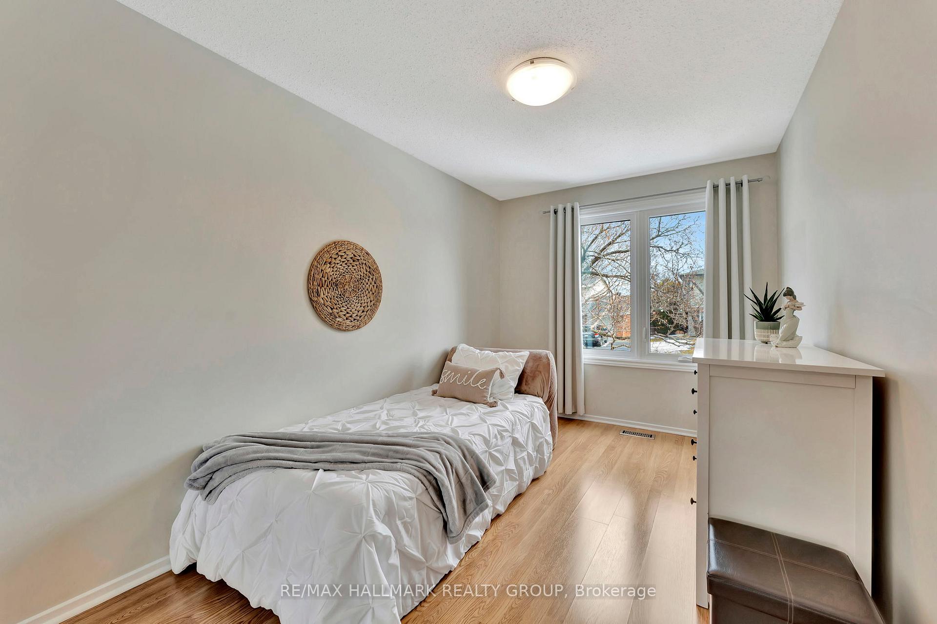 Photo 17 of 630 Clancy Street, Ottawa, Beacon Hill North — HOMEH