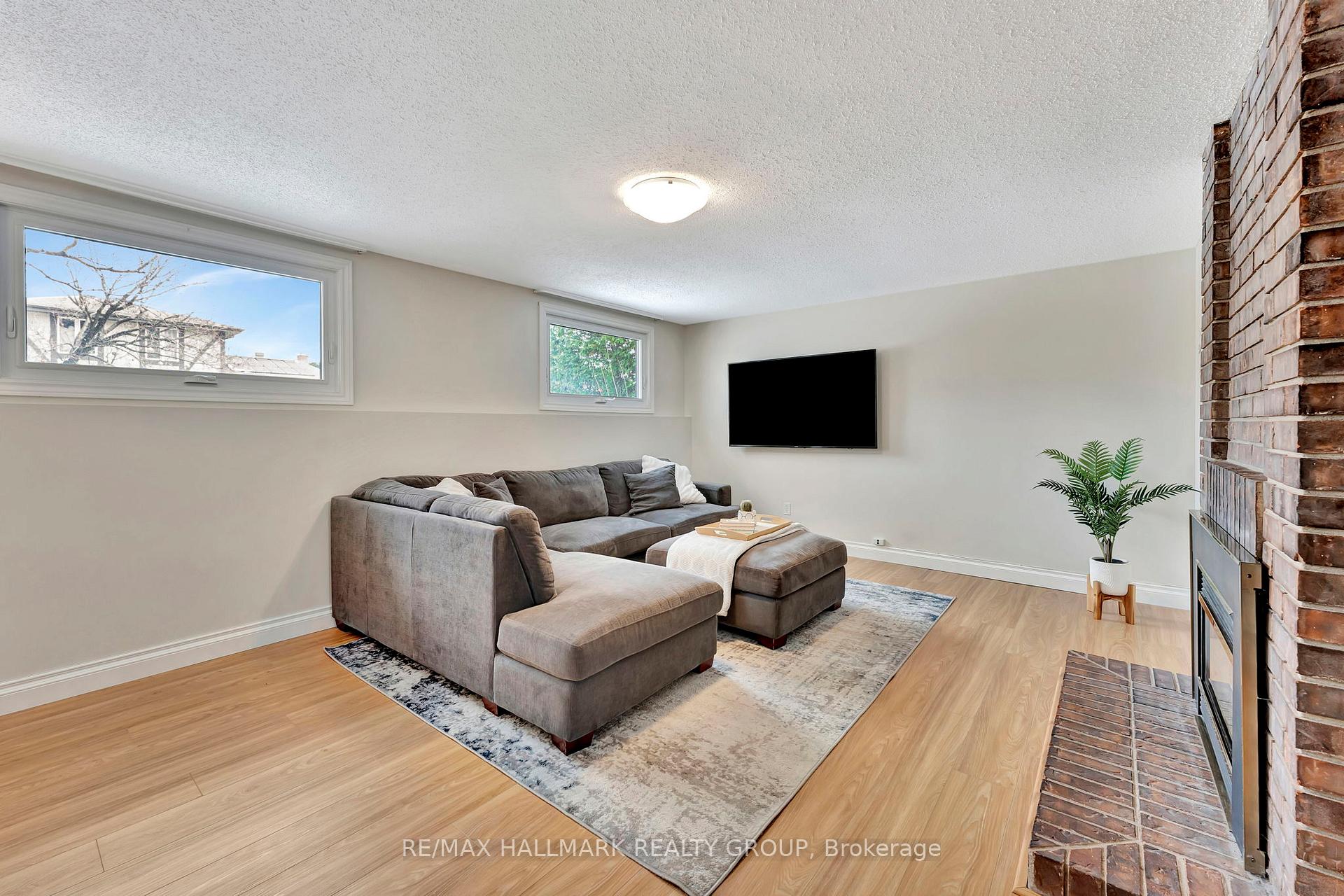 Photo 24 of 630 Clancy Street, Ottawa, Beacon Hill North — HOMEH