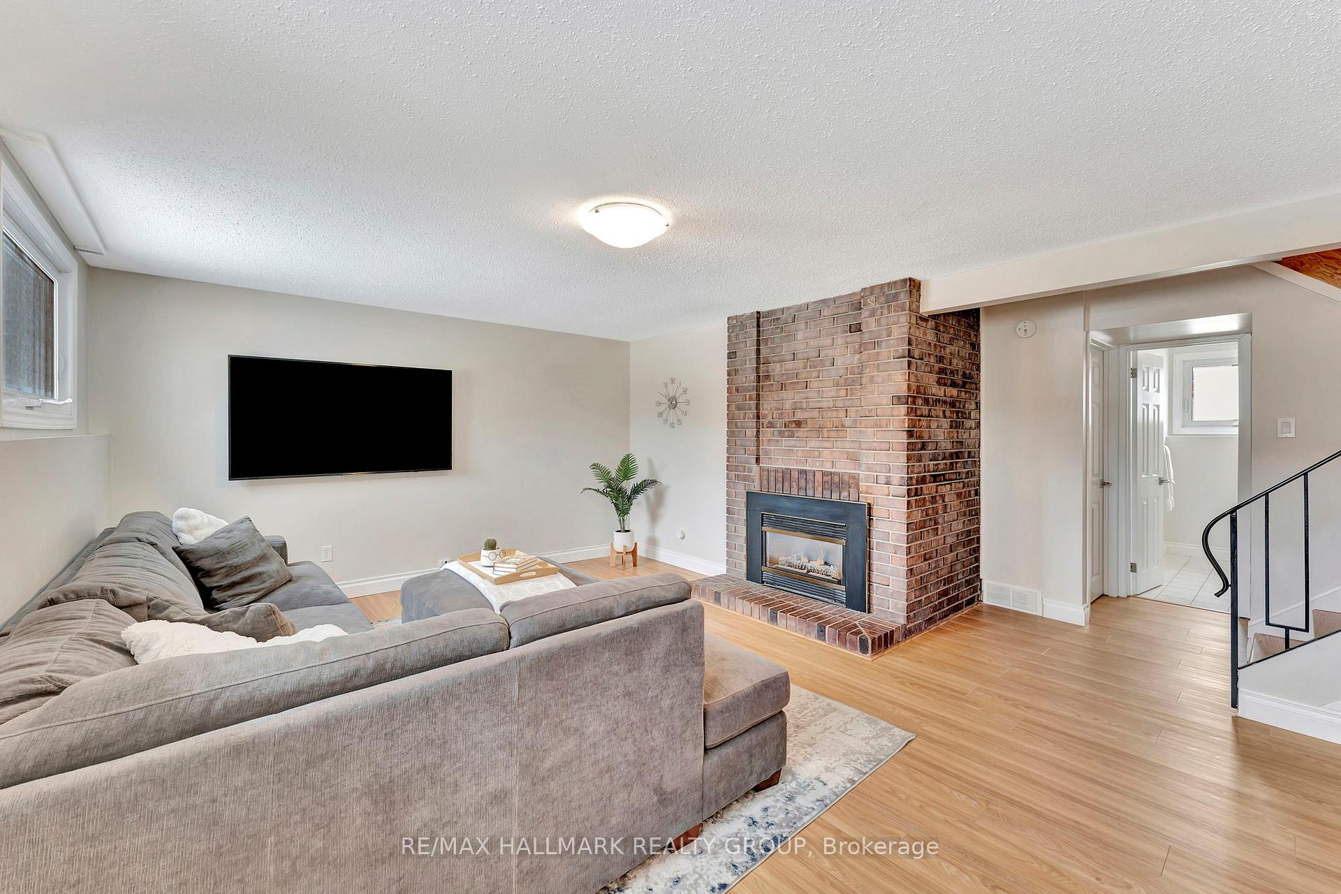 Photo 23 of 630 Clancy Street, Ottawa, Beacon Hill North — HOMEH