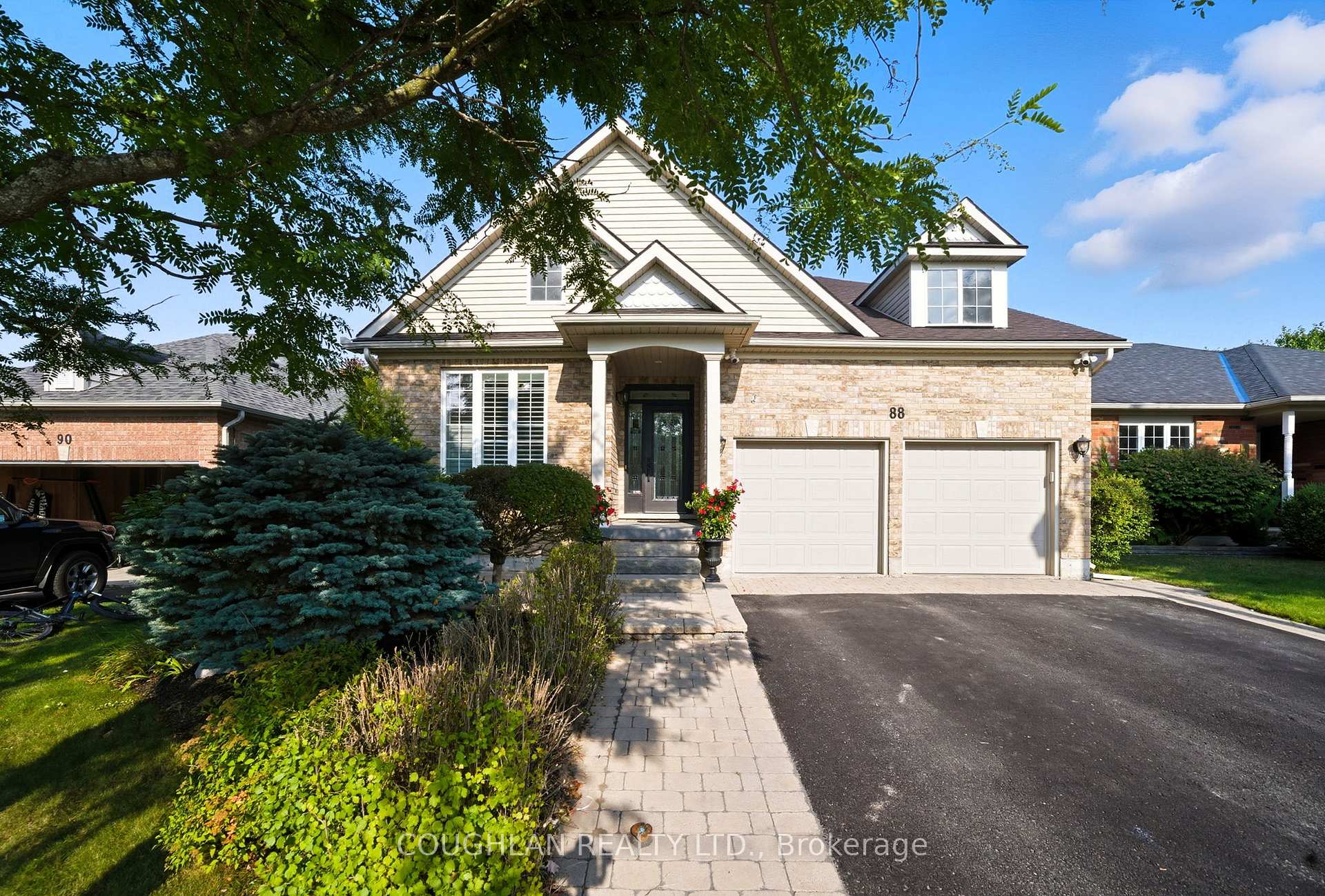 Photo 1 of 88 Oakside Drive, Uxbridge — HOMEH