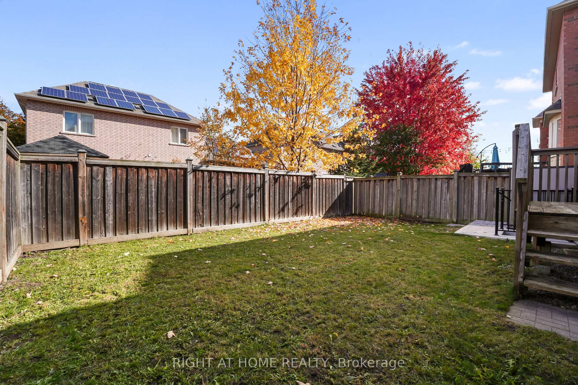 Photo 27 of 5 Oswell Drive, Ajax, Northeast Ajax — HOMEH