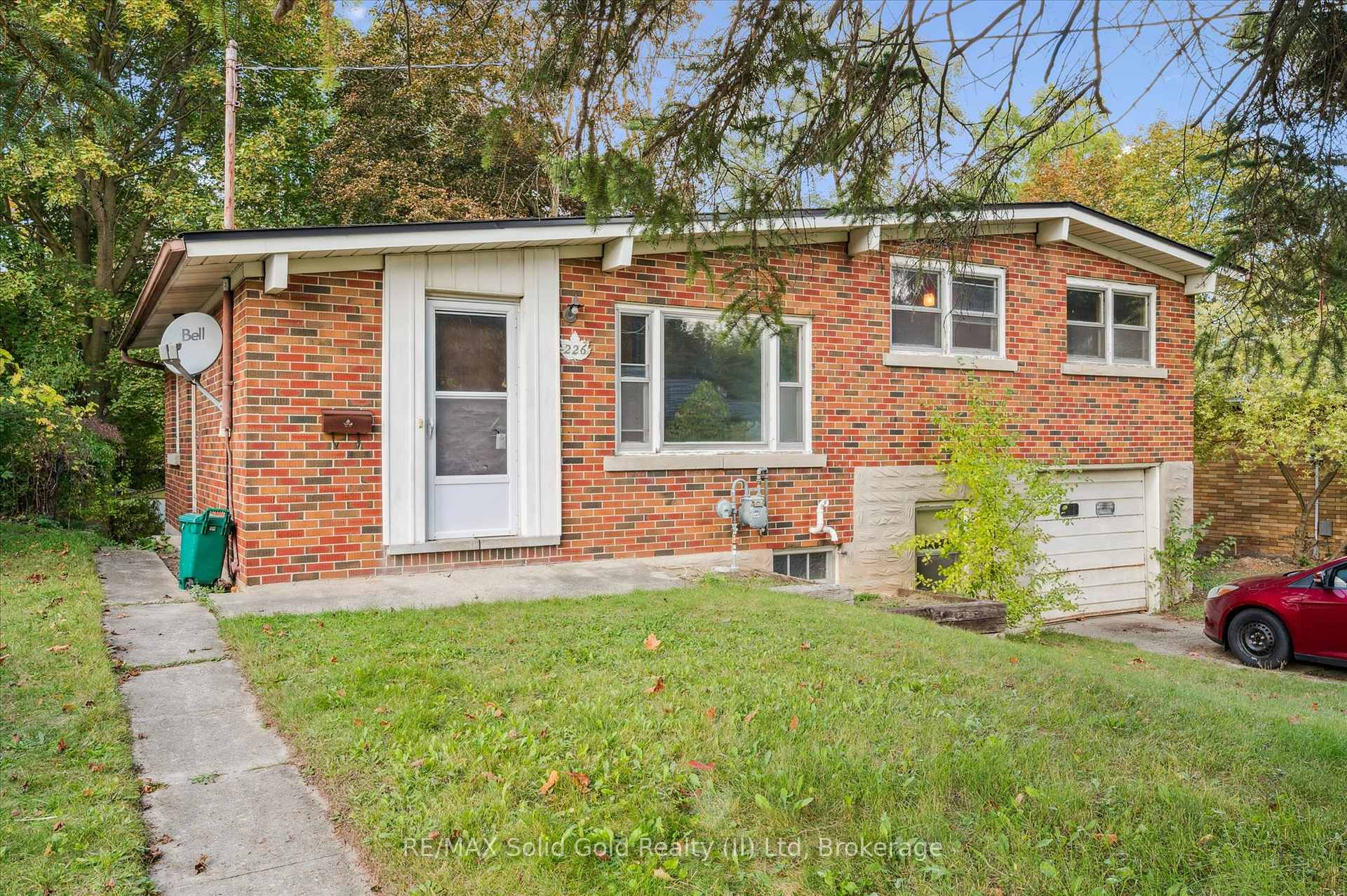Photo 4 of 226 Dick Street, Waterloo — HOMEH
