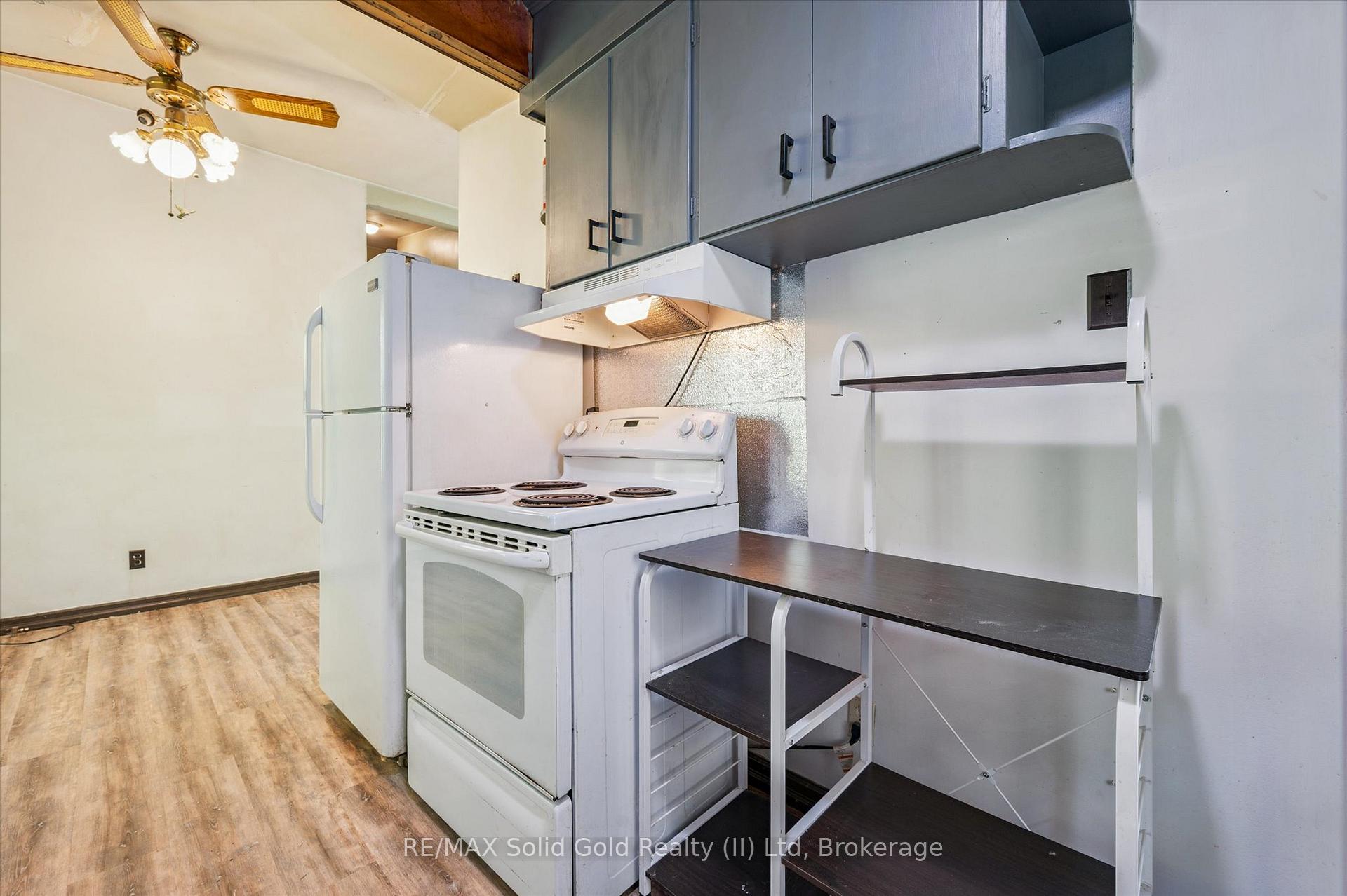 Photo 13 of 226 Dick Street, Waterloo — HOMEH